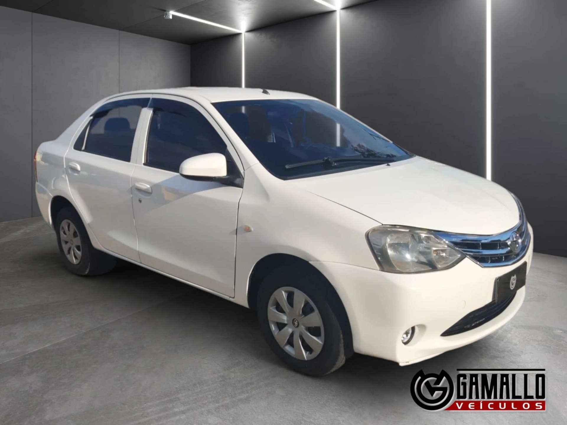 TOYOTA ETIOS 1.5 X SEDAN 16V FLEX 4P MANUAL