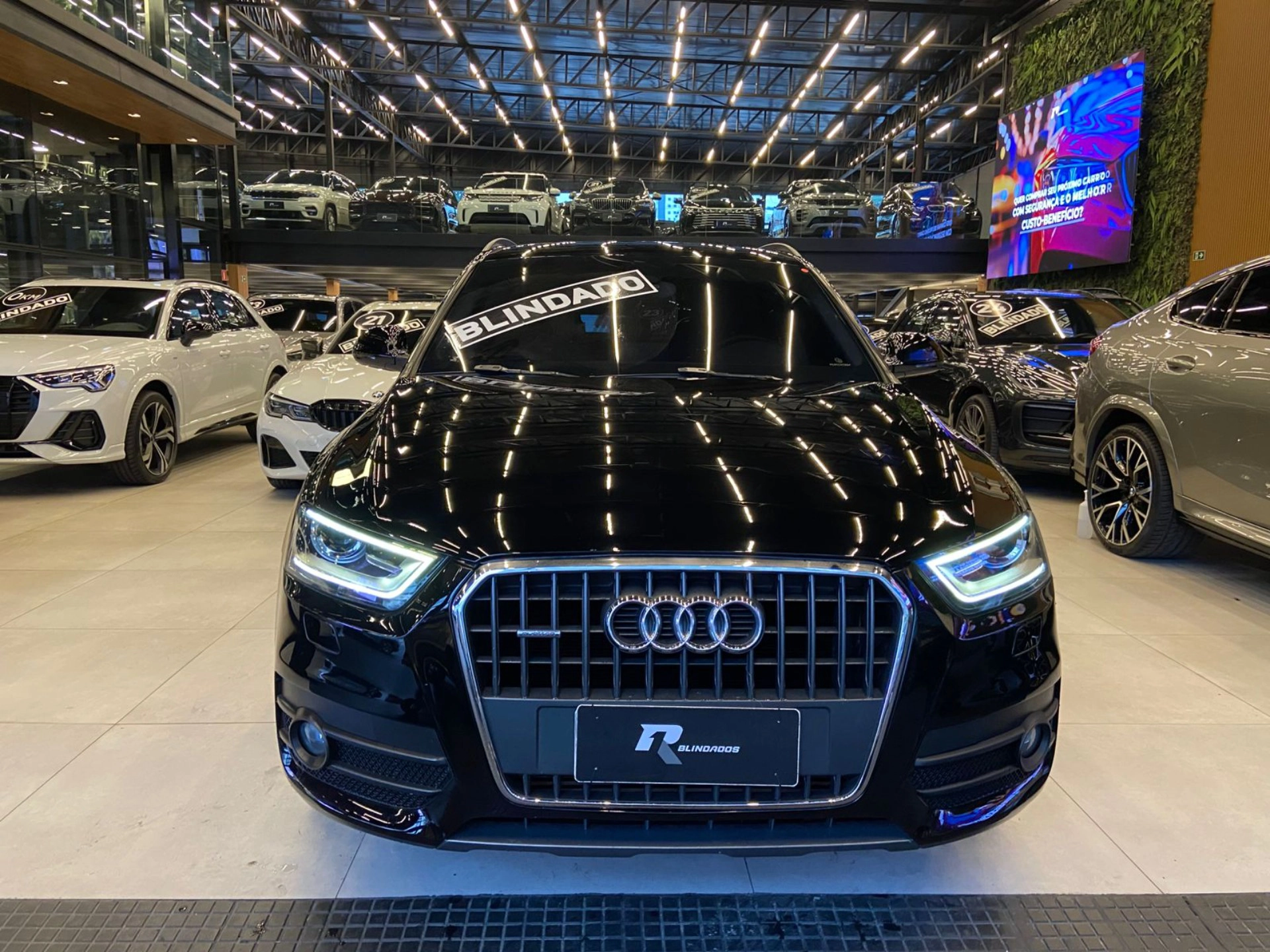 audi Q3 2.0 TFSI ATTRACTION QUATTRO 4P GASOLINA S TRONIC 2014