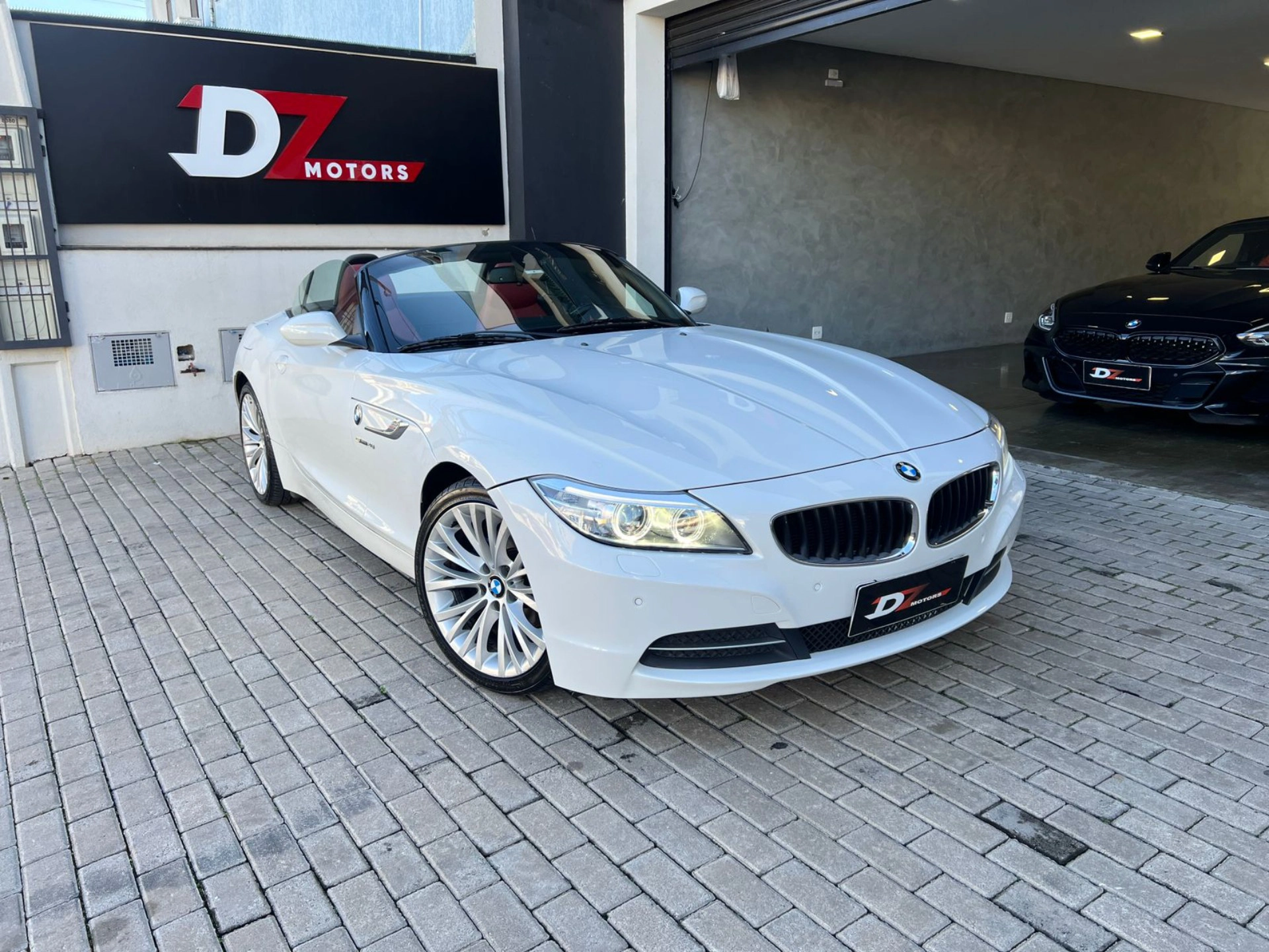 BMW Z4 2.0 16V TURBO GASOLINA SDRIVE20I AUTOMÁTICO