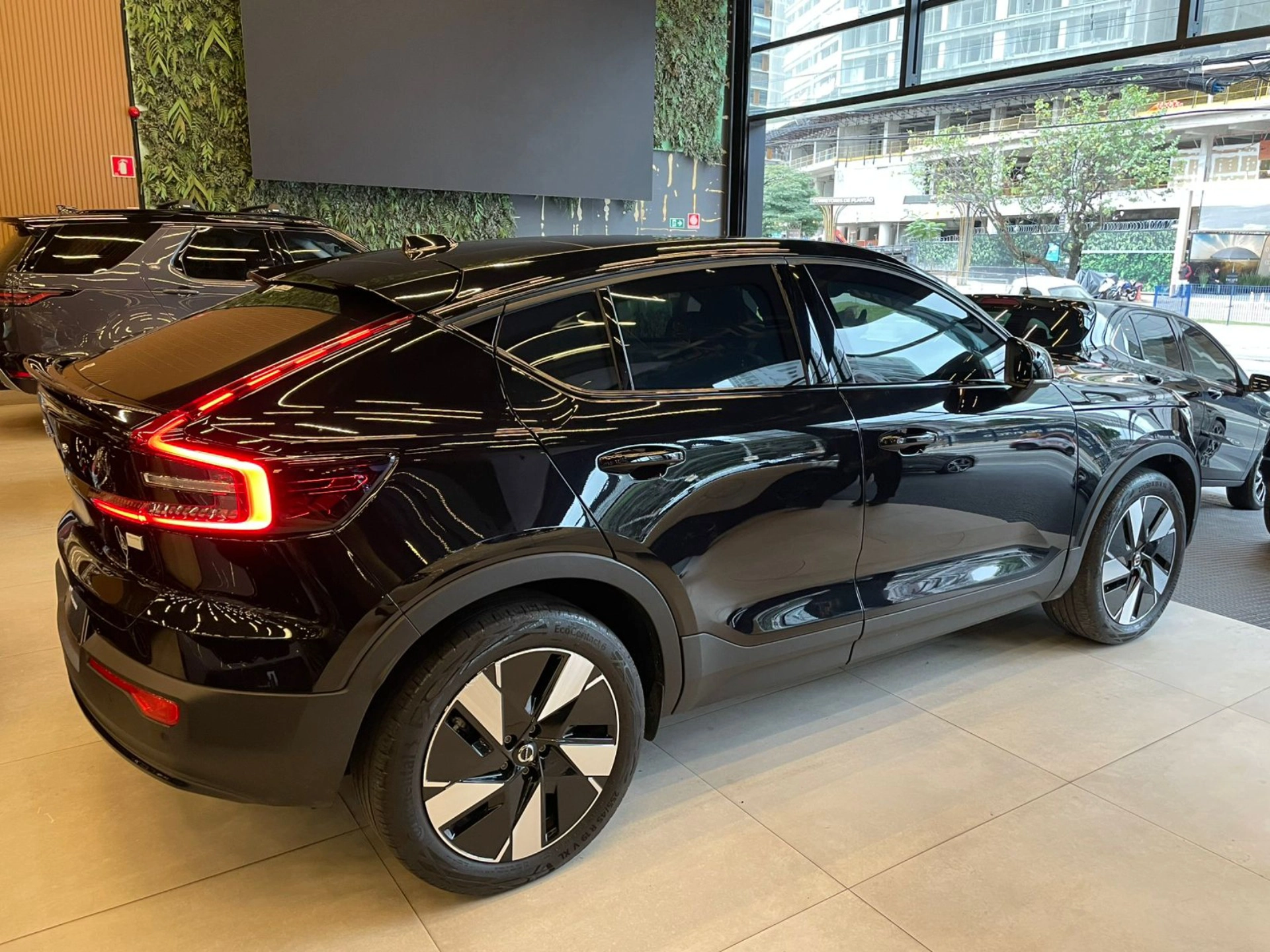 volvo C40 P6 RECHARGE ELECTRIC PLUS 2024