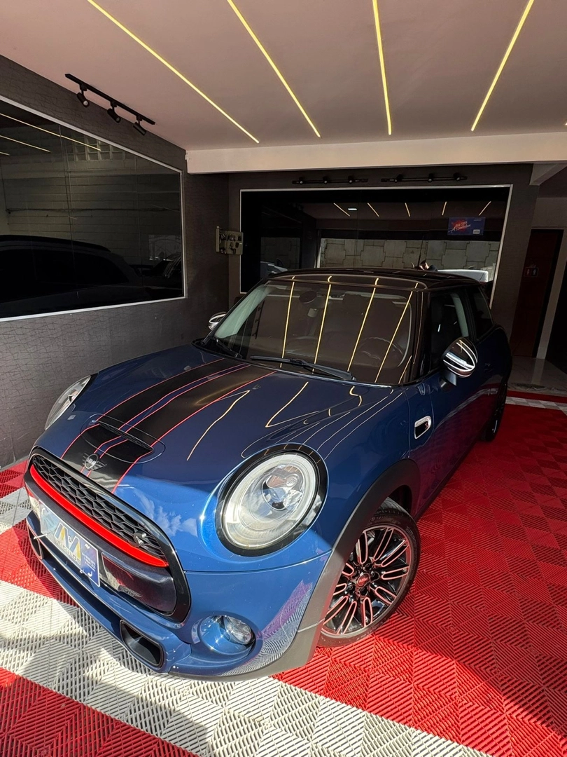MINI COOPER 2.0 S EXCLUSIVE 16V TURBO GASOLINA 2P AUTOMÁTICO