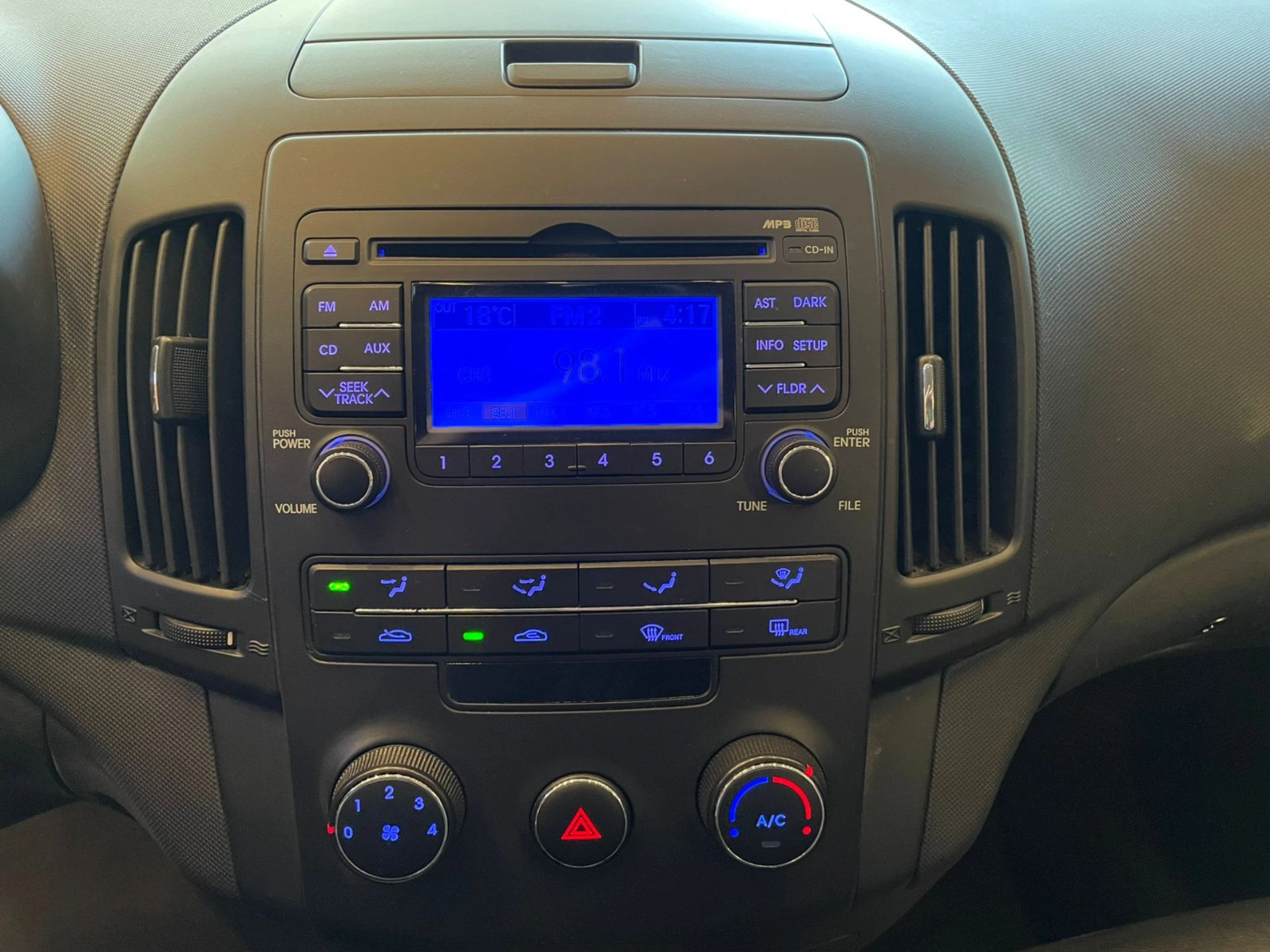 hyundai I30 2.0 MPI 16V GASOLINA 4P AUTOMÁTICO 2010