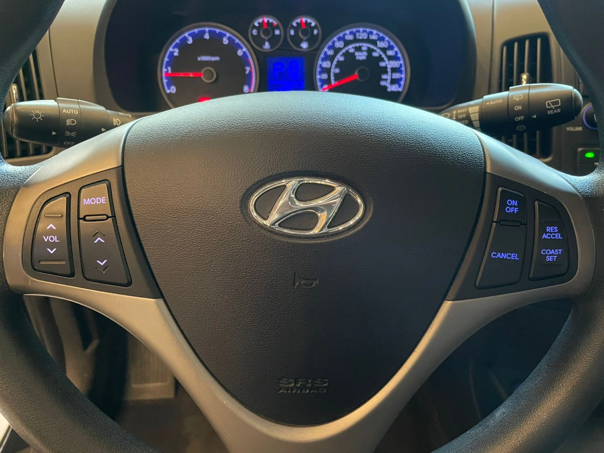 hyundai I30 2.0 MPI 16V GASOLINA 4P AUTOMÁTICO 2010