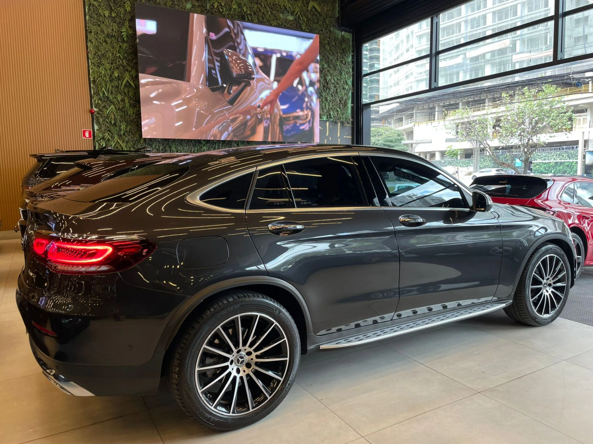 mercedes-benz GLC 300 2.0 CGI GASOLINA COUPÉ 4MATIC 9G-TRONIC 2021