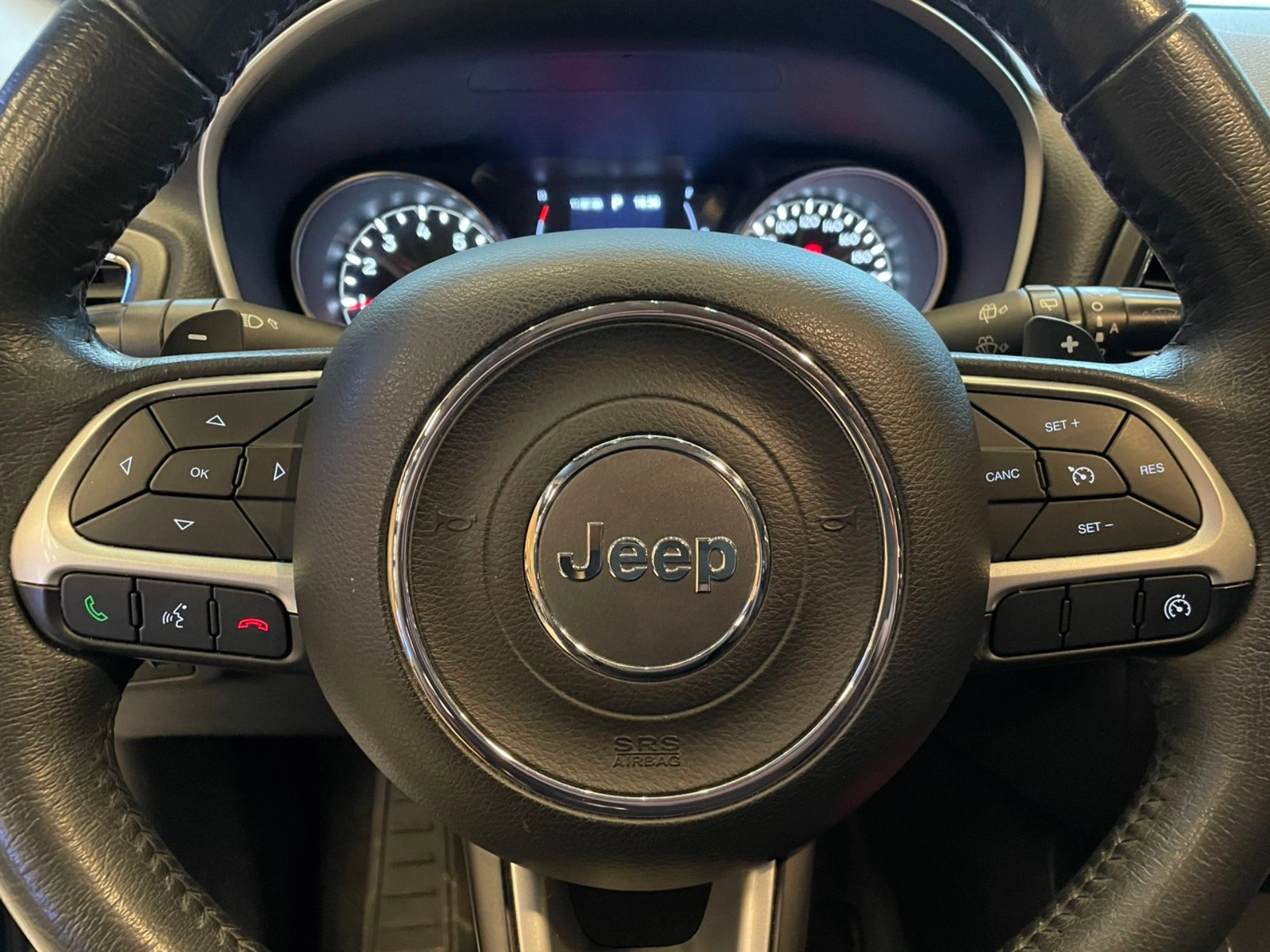 jeep COMPASS 2.0 16V FLEX LONGITUDE AUTOMÁTICO 2018