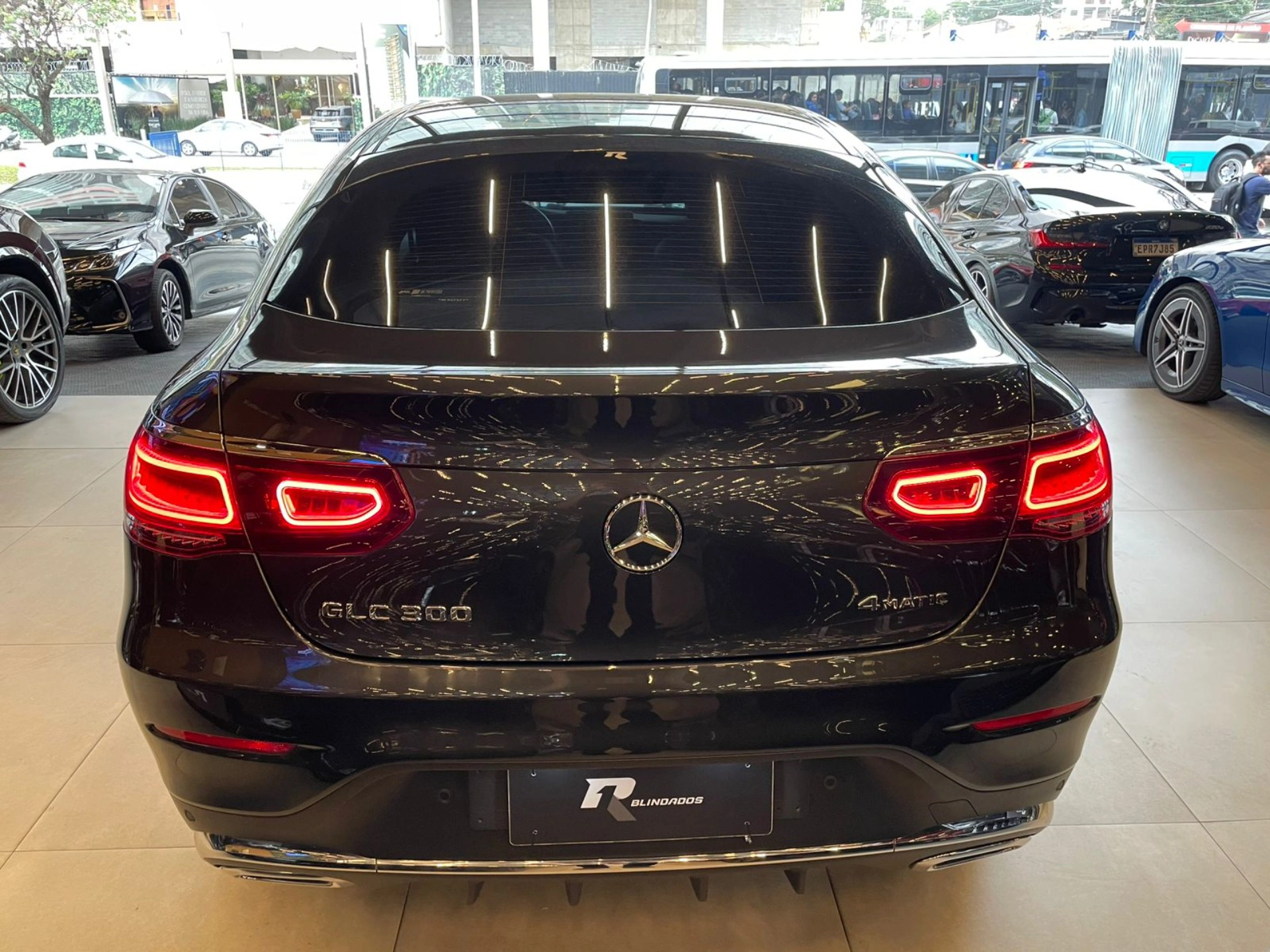 mercedes-benz GLC 300 2.0 CGI GASOLINA COUPÉ 4MATIC 9G-TRONIC 2021