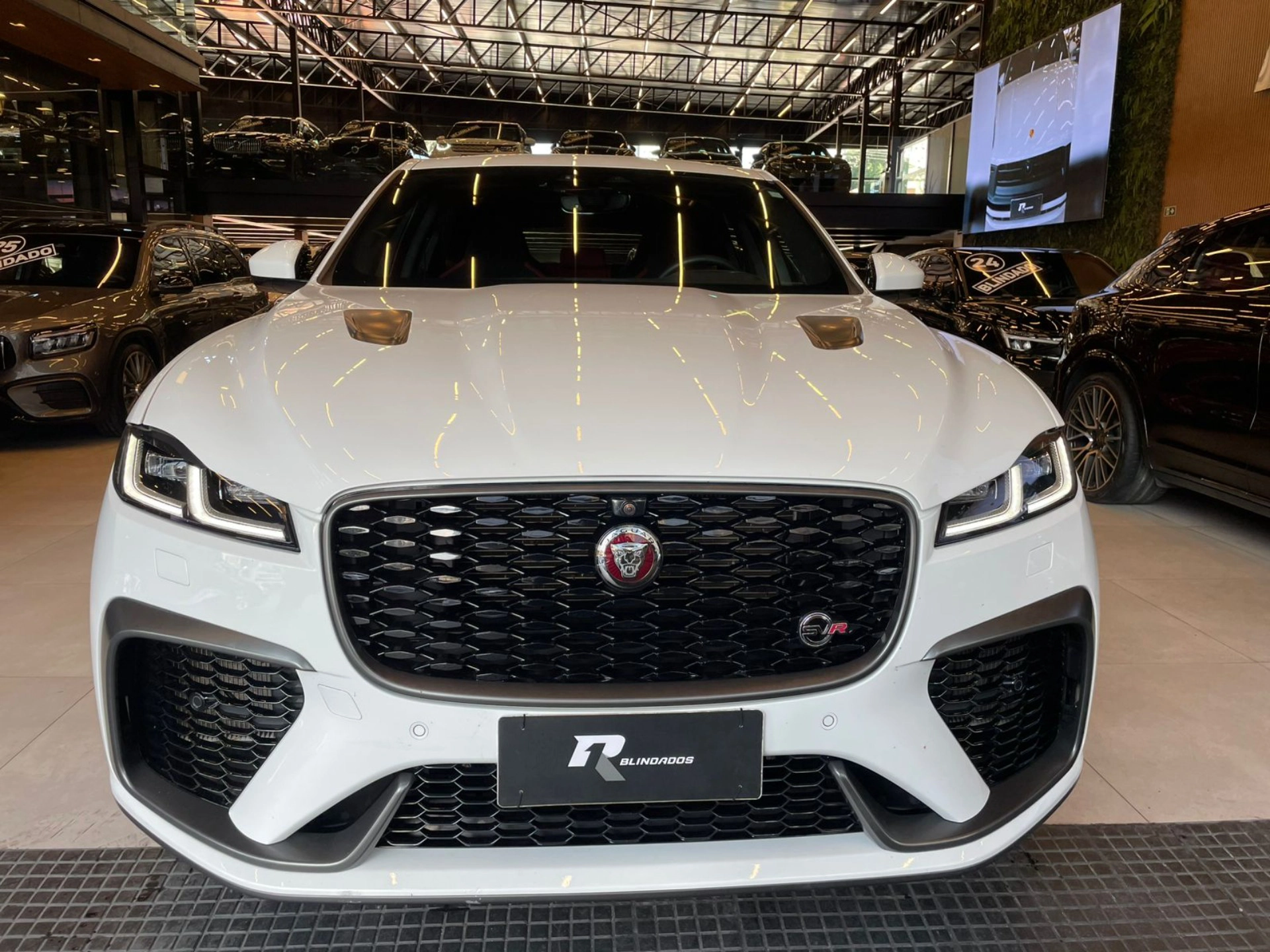jaguar F-PACE 5.0 V8 SUPERCHARGED SVR AWD 4P AUTOMÁTICO 2022