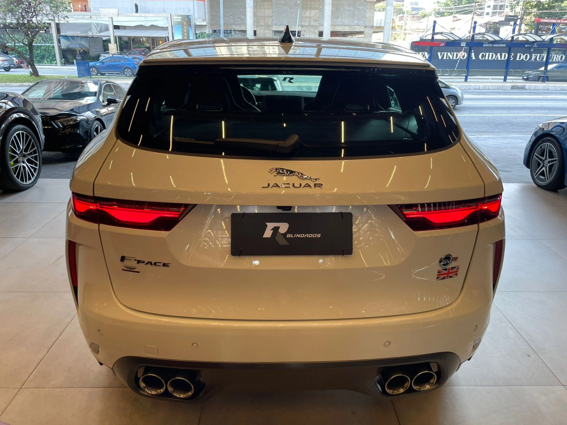 jaguar F-PACE 5.0 V8 SUPERCHARGED SVR AWD 4P AUTOMÁTICO 2022