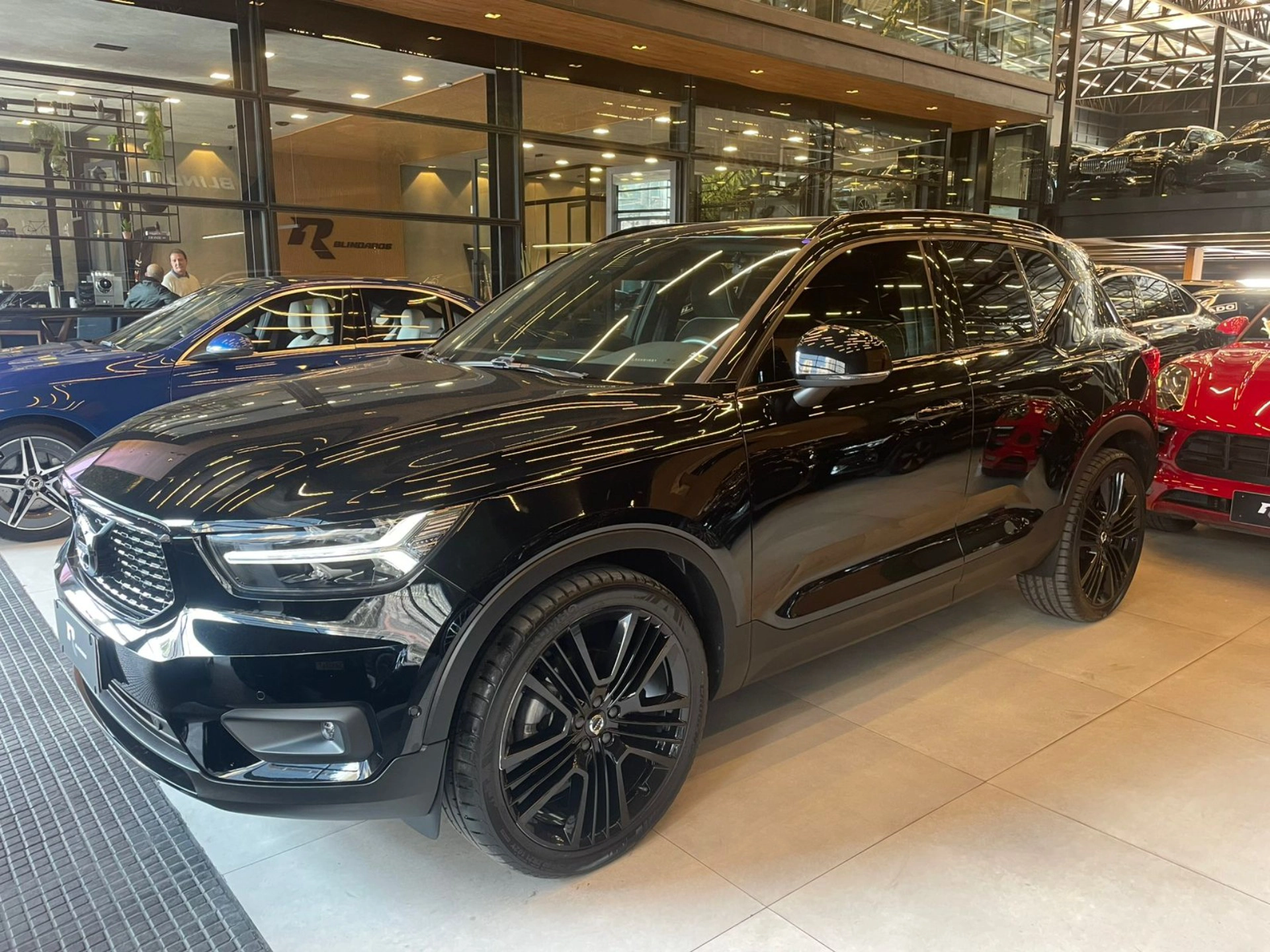 volvo XC40 2.0 T5 GASOLINA EDIÇÃO ESPECIAL AWD GEARTRONIC 2020 volvo XC40 2.0 T5 GASOLINA EDIÇÃO ESPECIAL AWD GEARTRONIC 2020