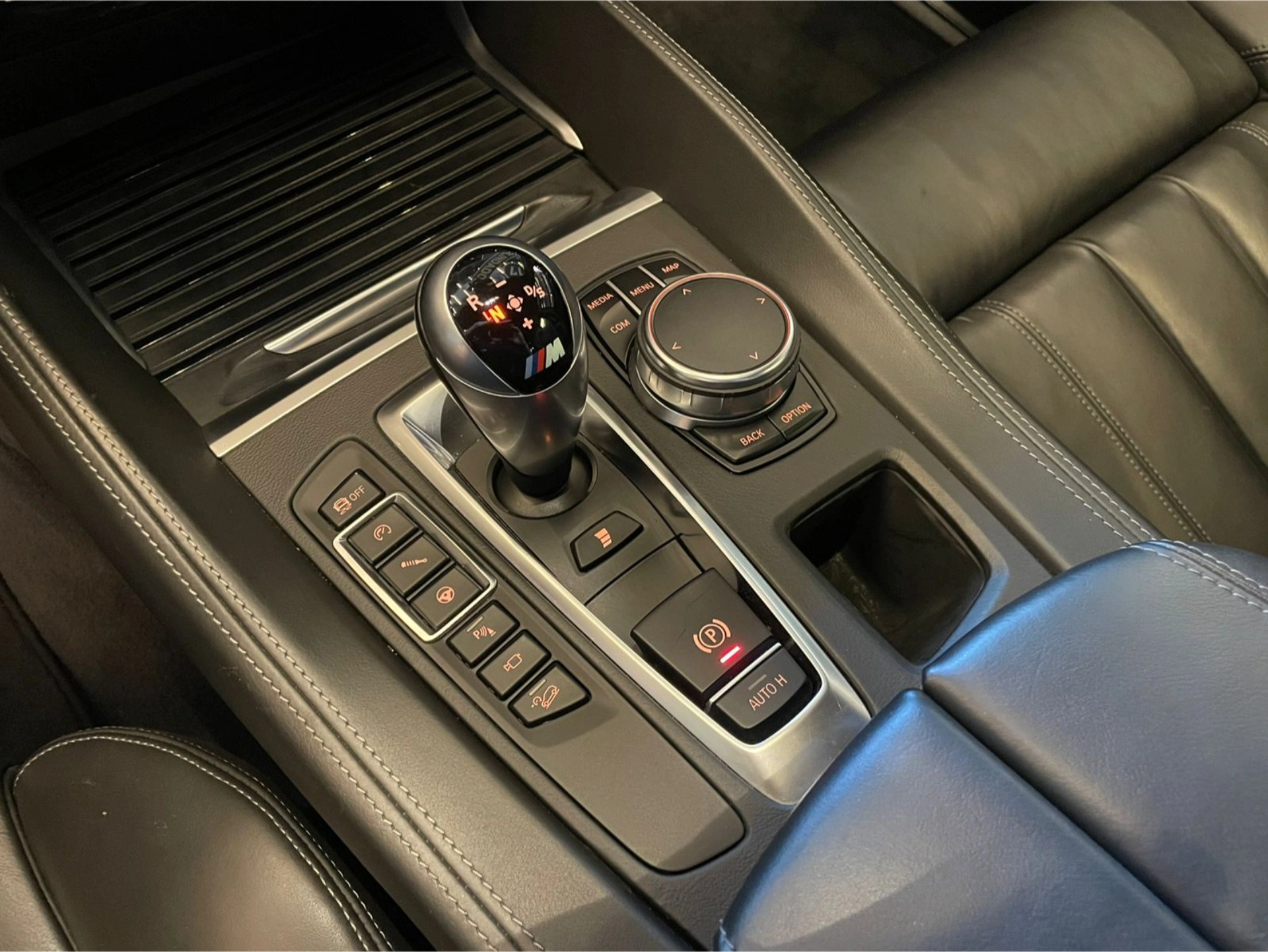 bmw X6 4.4 M 4X4 COUPÉ V8 32V BI-TURBO GASOLINA 4P AUTOMÁTICO 2017