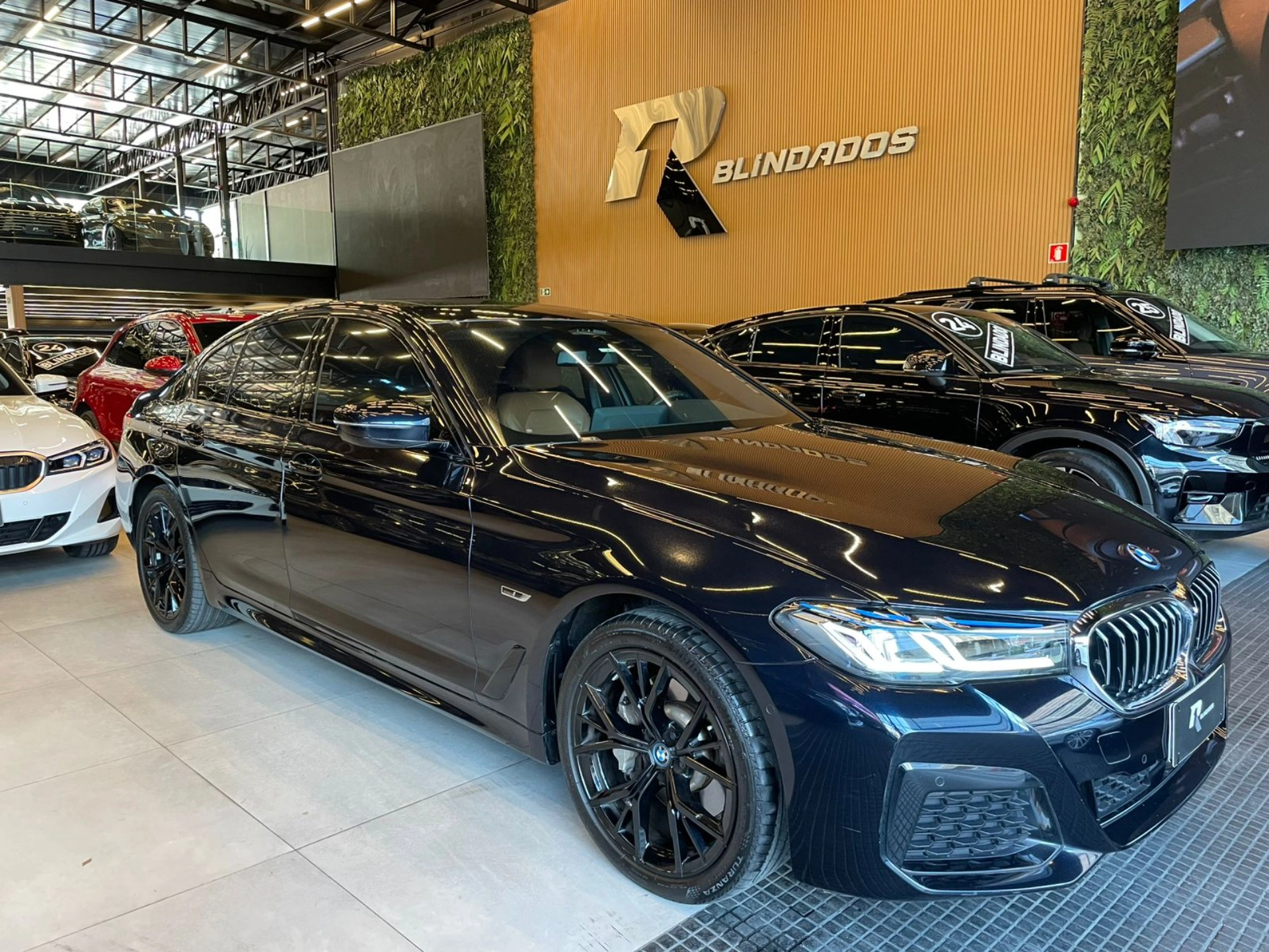 bmw 530E 2.0 16V TWINPOWER HÍBRIDO M SPORT AUTOMÁTICO 2023