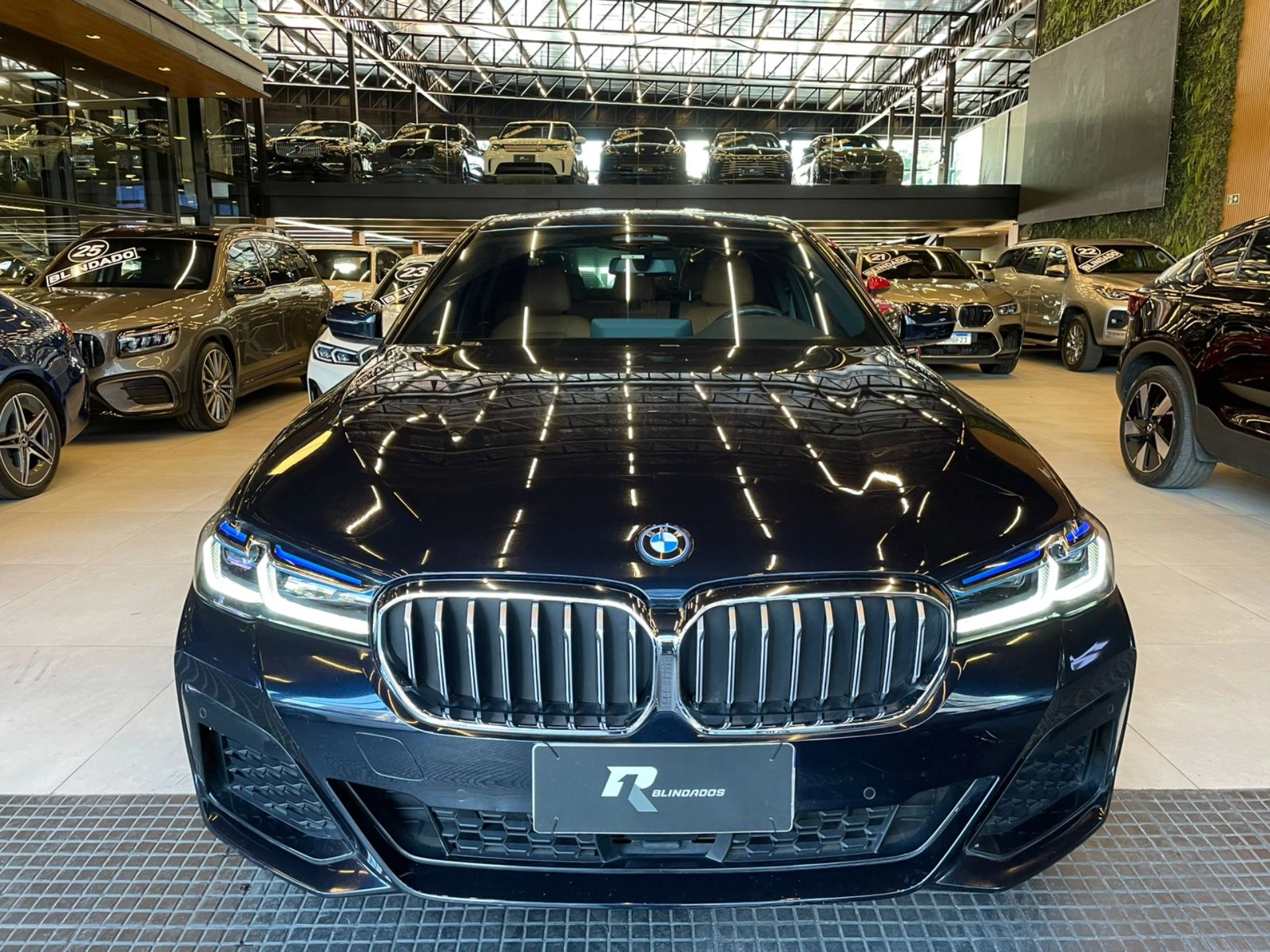 bmw 530E 2.0 16V TWINPOWER HÍBRIDO M SPORT AUTOMÁTICO 2023
