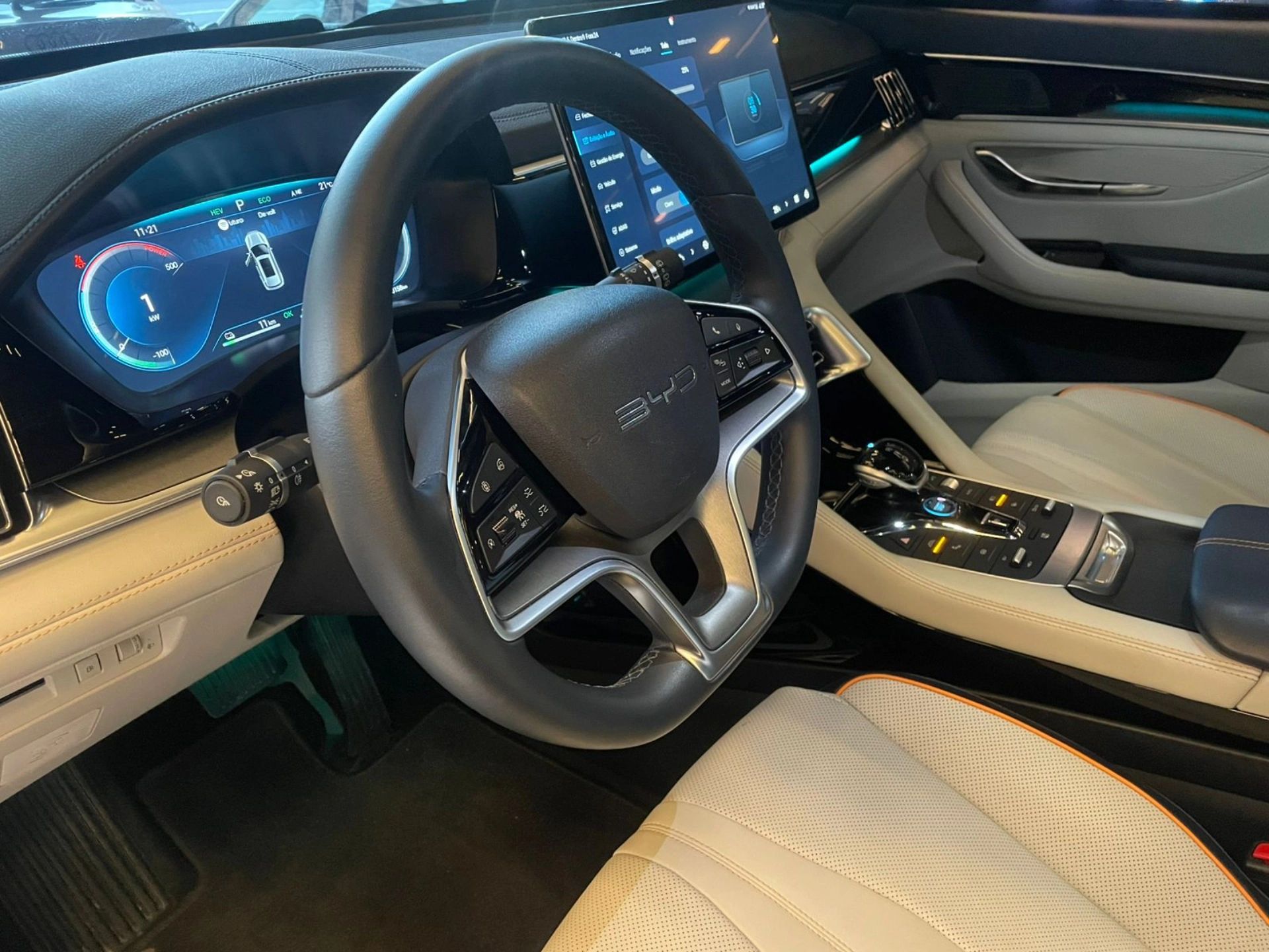 byd SONG PLUS 1.5 DM-I HÍBRIDO AUTOMÁTICO 2025
