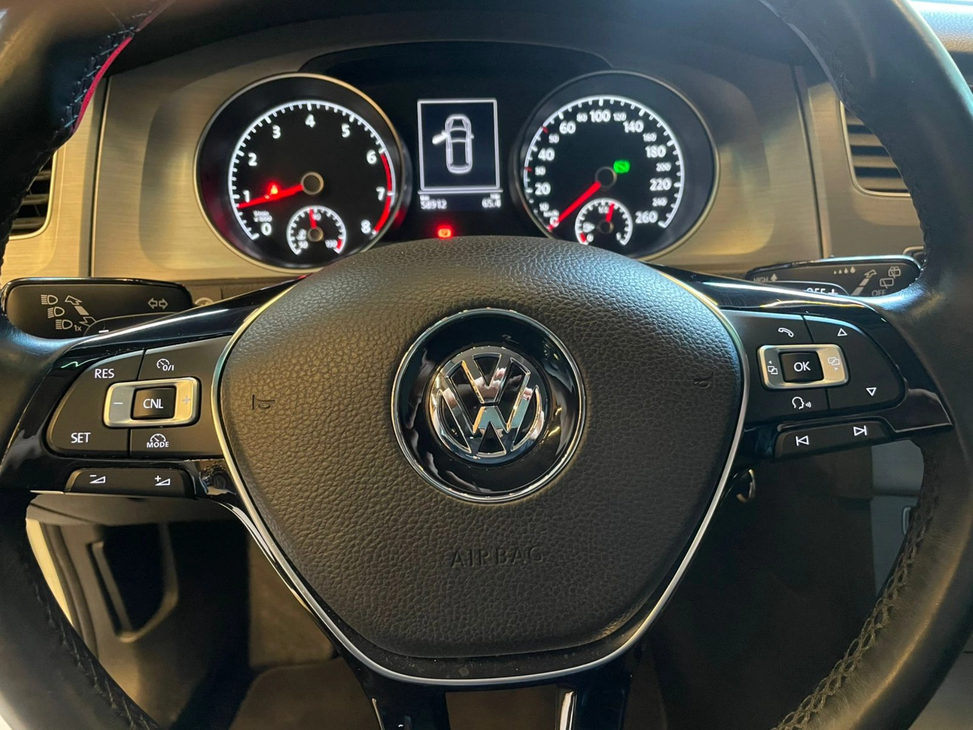 volkswagen GOLF 1.4 TSI COMFORTLINE 16V GASOLINA 4P AUTOMÁTICO 2015