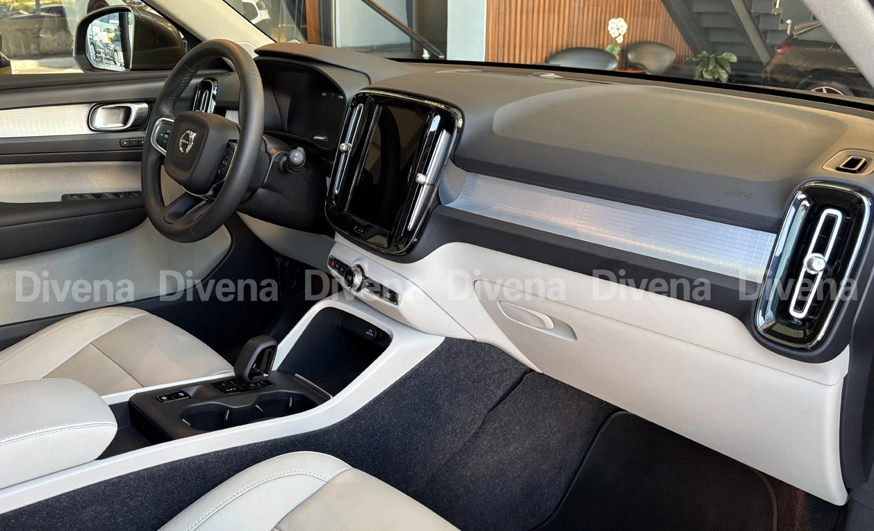 volvo XC40 1.5 T5 RECHARGE INSCRIPTION EXPRESSION GEARTRONIC 2022