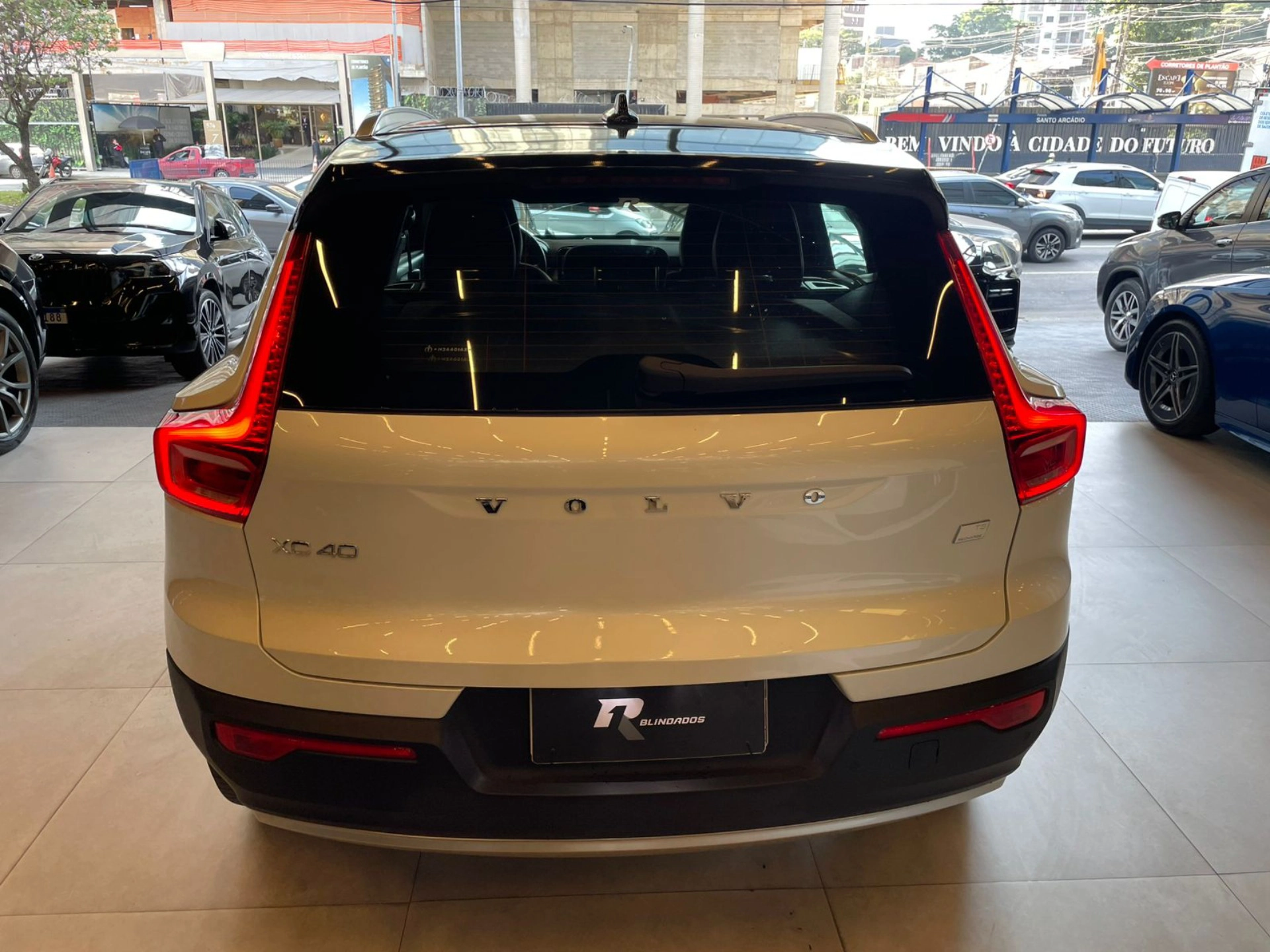 volvo XC40 1.5 T5 RECHARGE INSCRIPTION EXPRESSION GEARTRONIC 2022