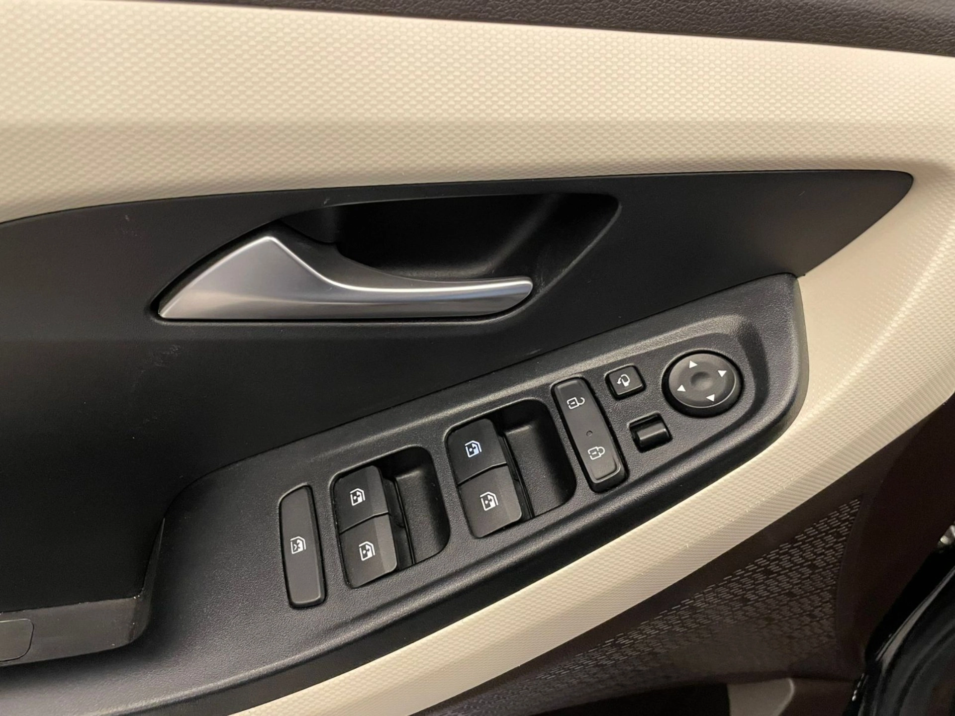 hyundai CRETA 2.0 FLEX ULTIMATE AUTOMÁTICO 2023