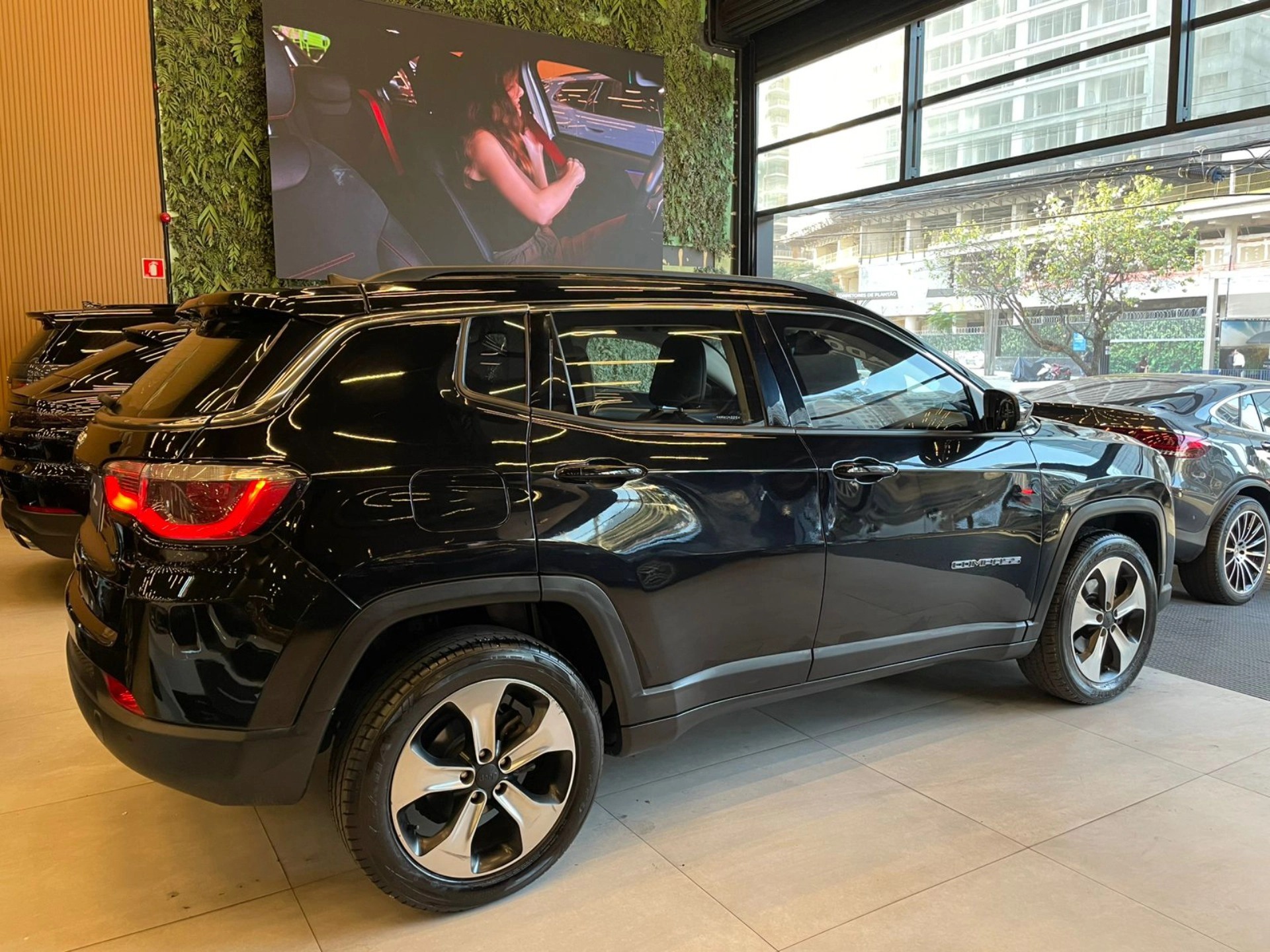 jeep COMPASS 2.0 16V FLEX LONGITUDE AUTOMÁTICO 2017