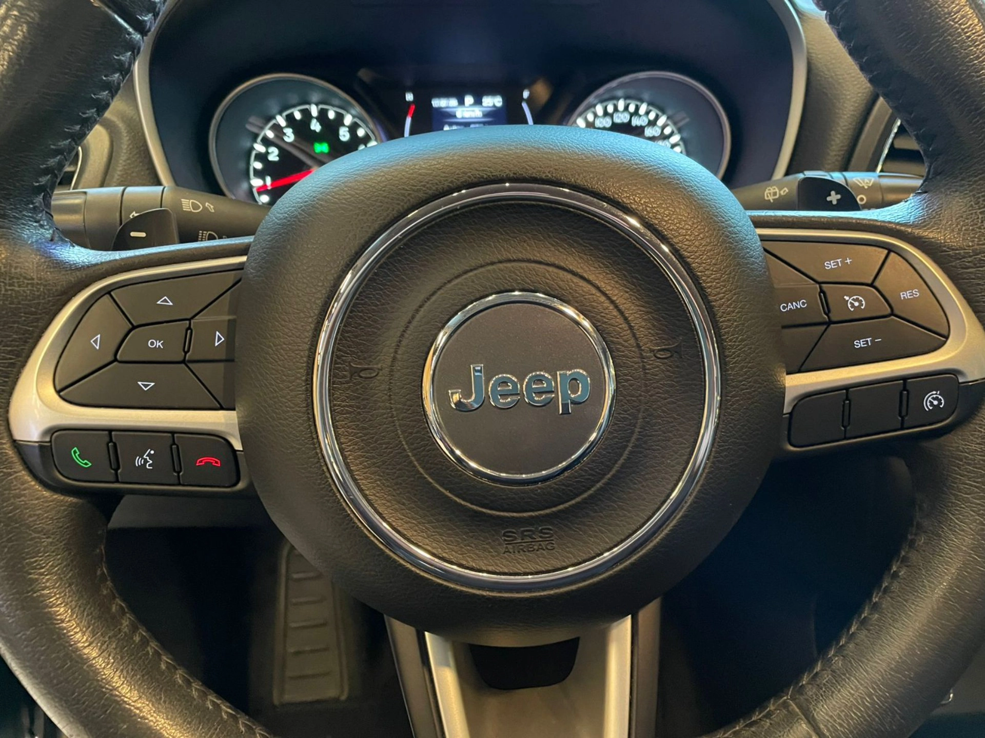 jeep COMPASS 2.0 16V FLEX LONGITUDE AUTOMÁTICO 2017