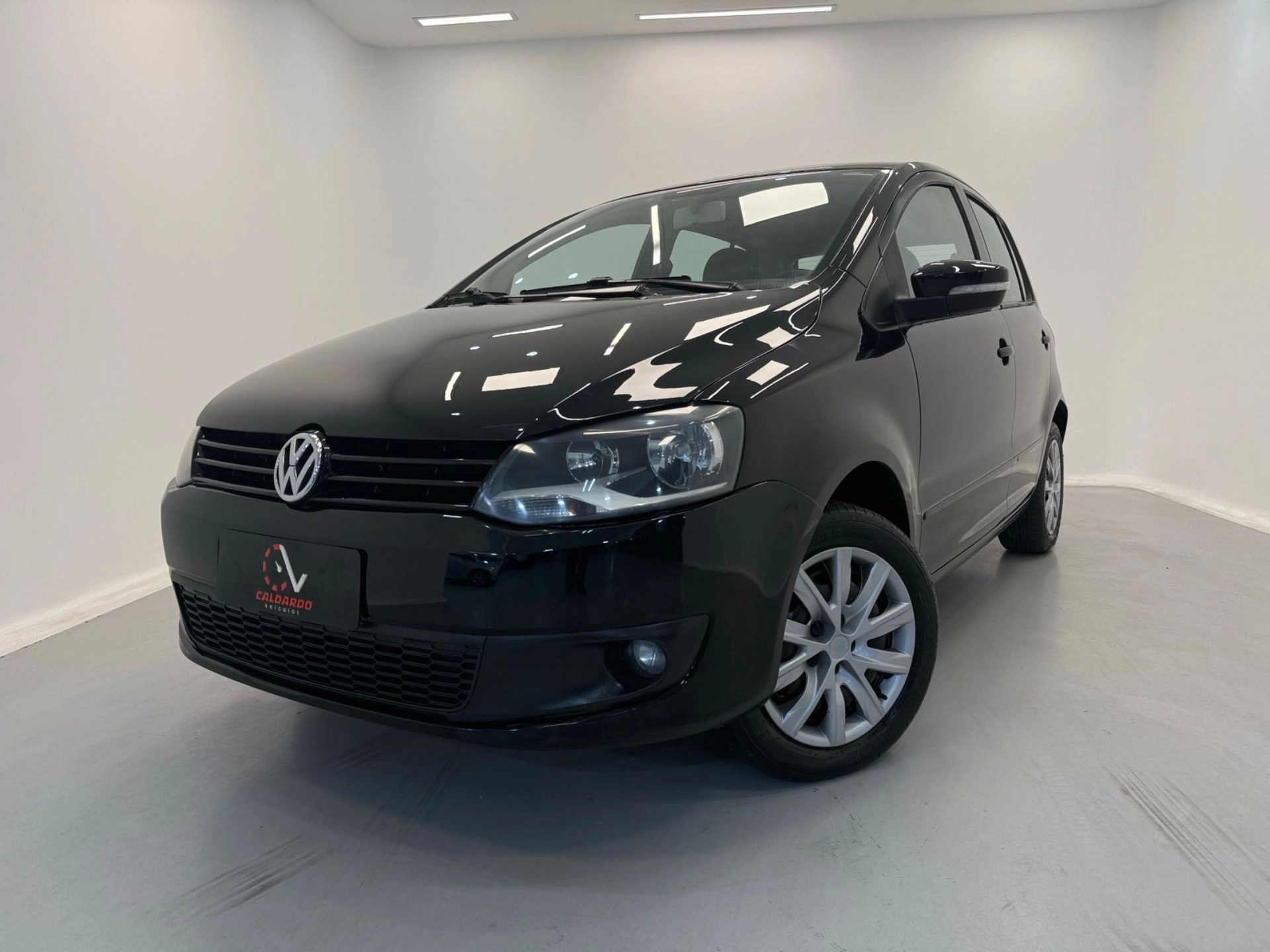 VOLKSWAGEN FOX 1.6 MI 8V FLEX 4P MANUAL