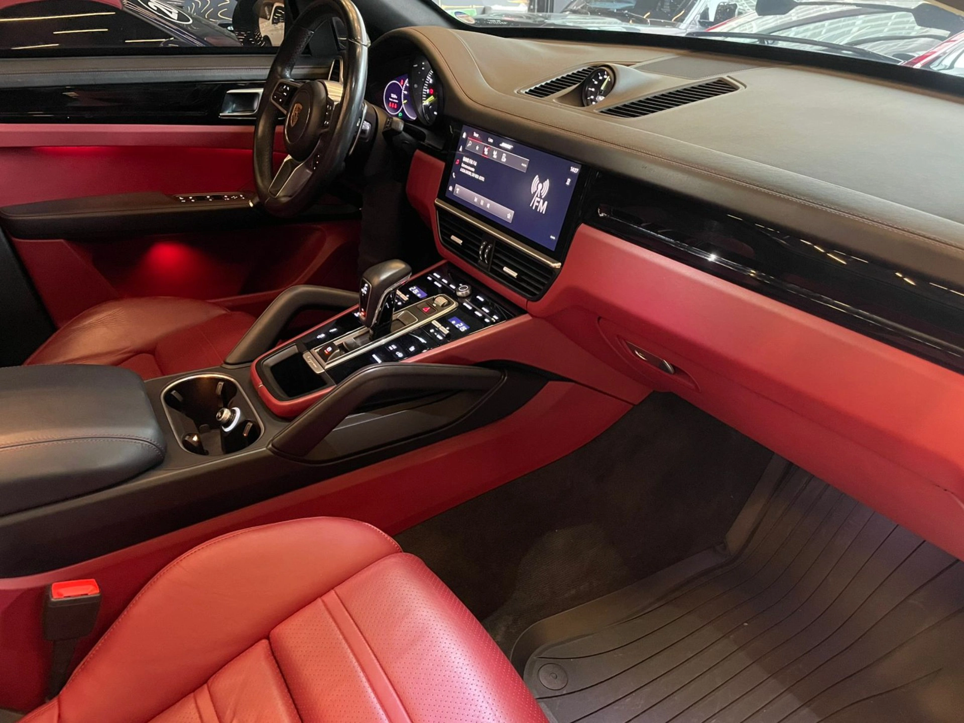 porsche CAYENNE 3.0 V6 E-HYBRID COUPÉ AWD TIPTRONIC S 2022