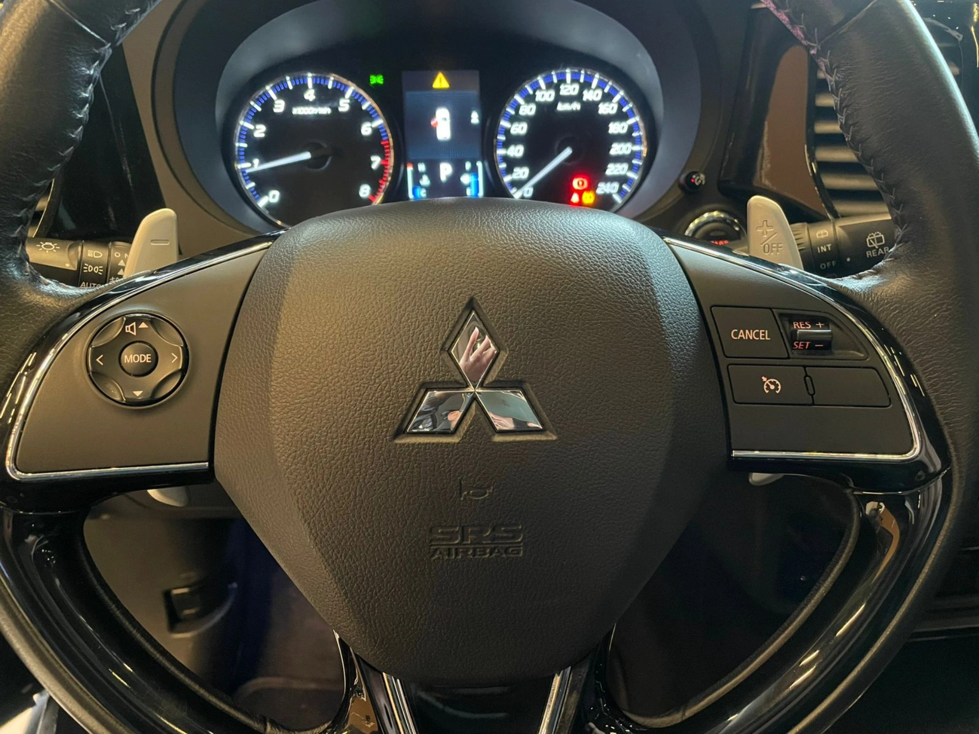 mitsubishi OUTLANDER 2.0 COMFORT 16V GASOLINA 4P AUTOMÁTICO 2018