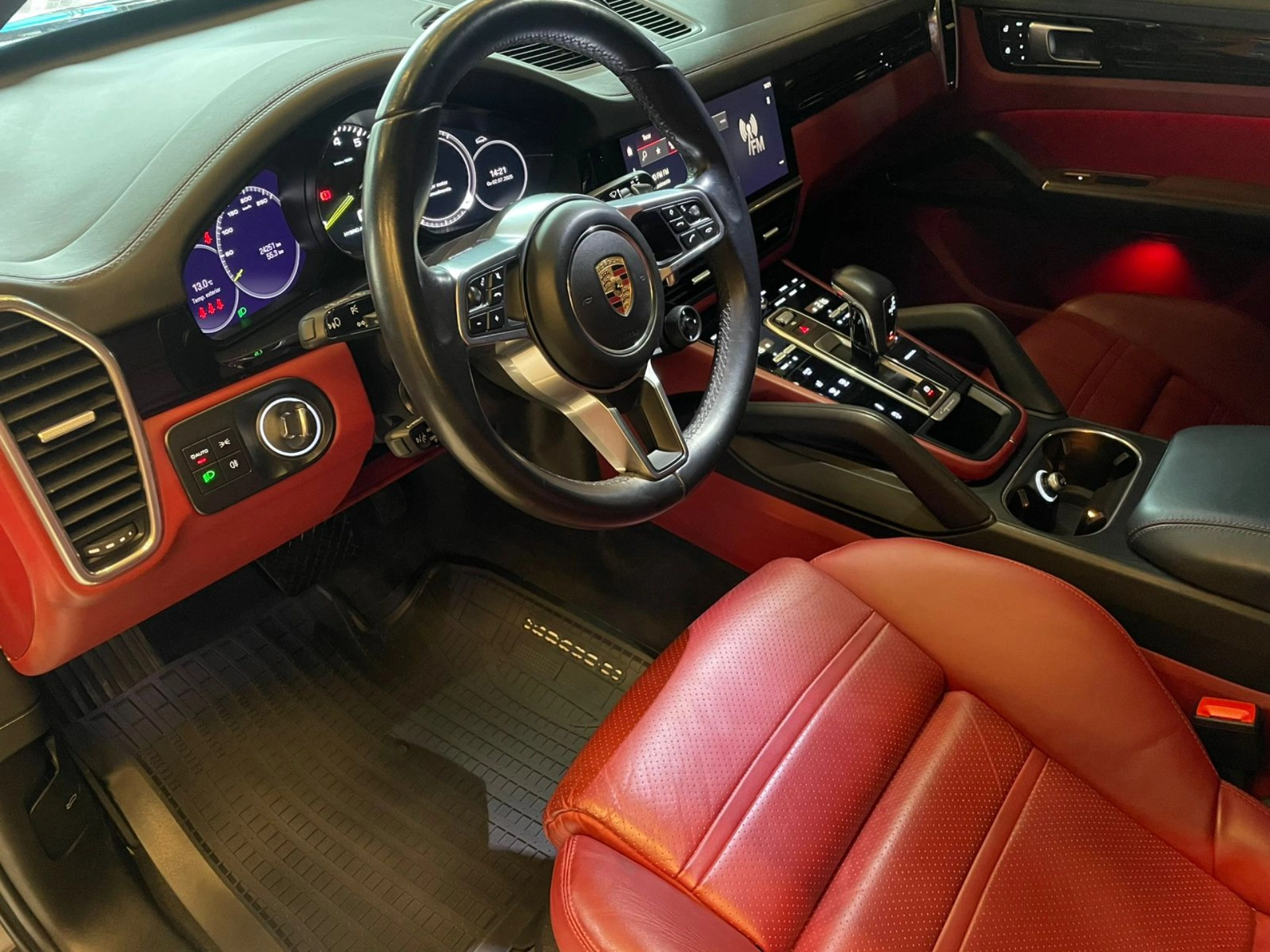 porsche CAYENNE 3.0 V6 E-HYBRID COUPÉ AWD TIPTRONIC S 2022