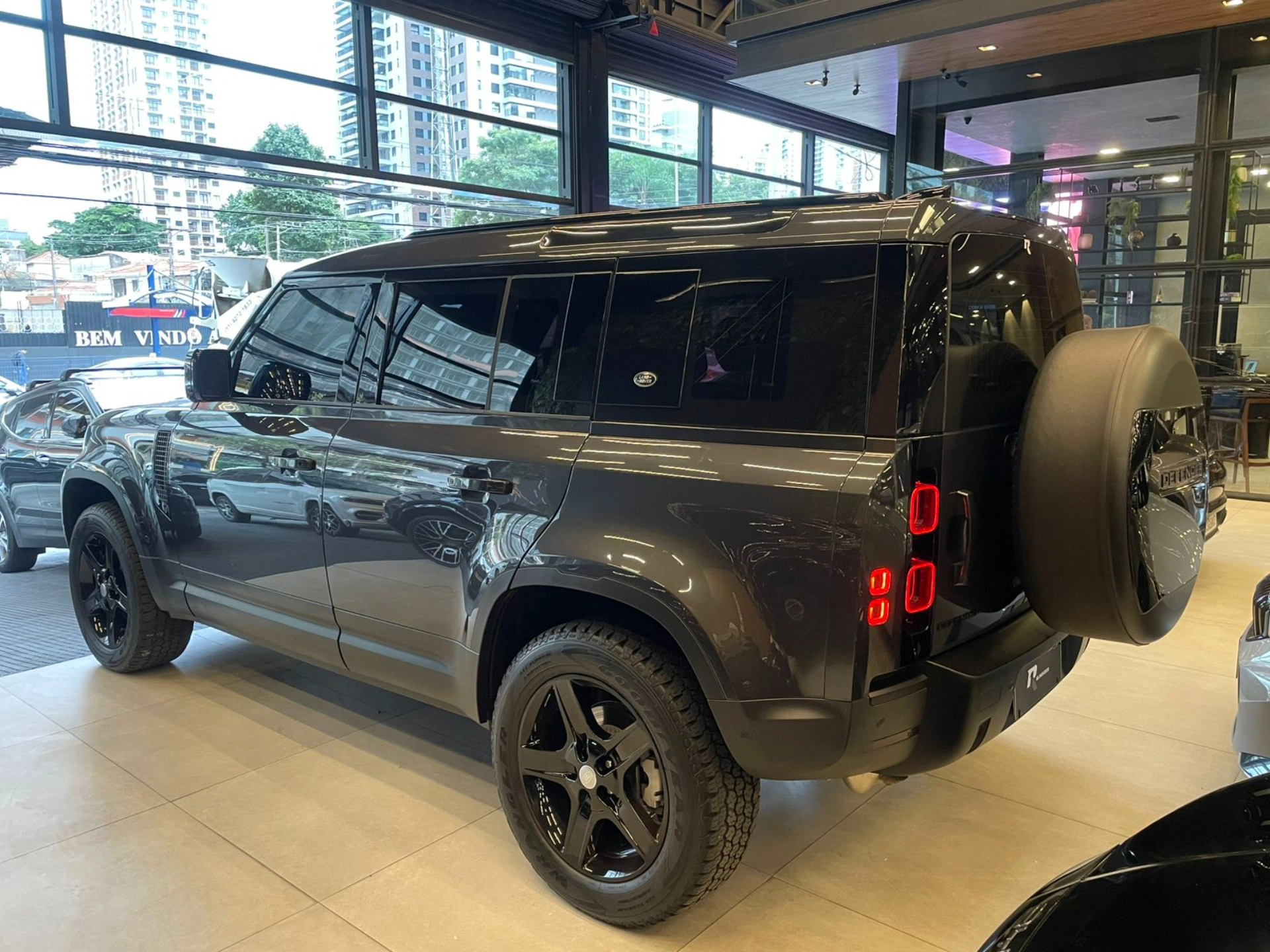 land rover DEFENDER 2.0 P300 GASOLINA 110 SE AWD AUTOMÁTICO 2022
