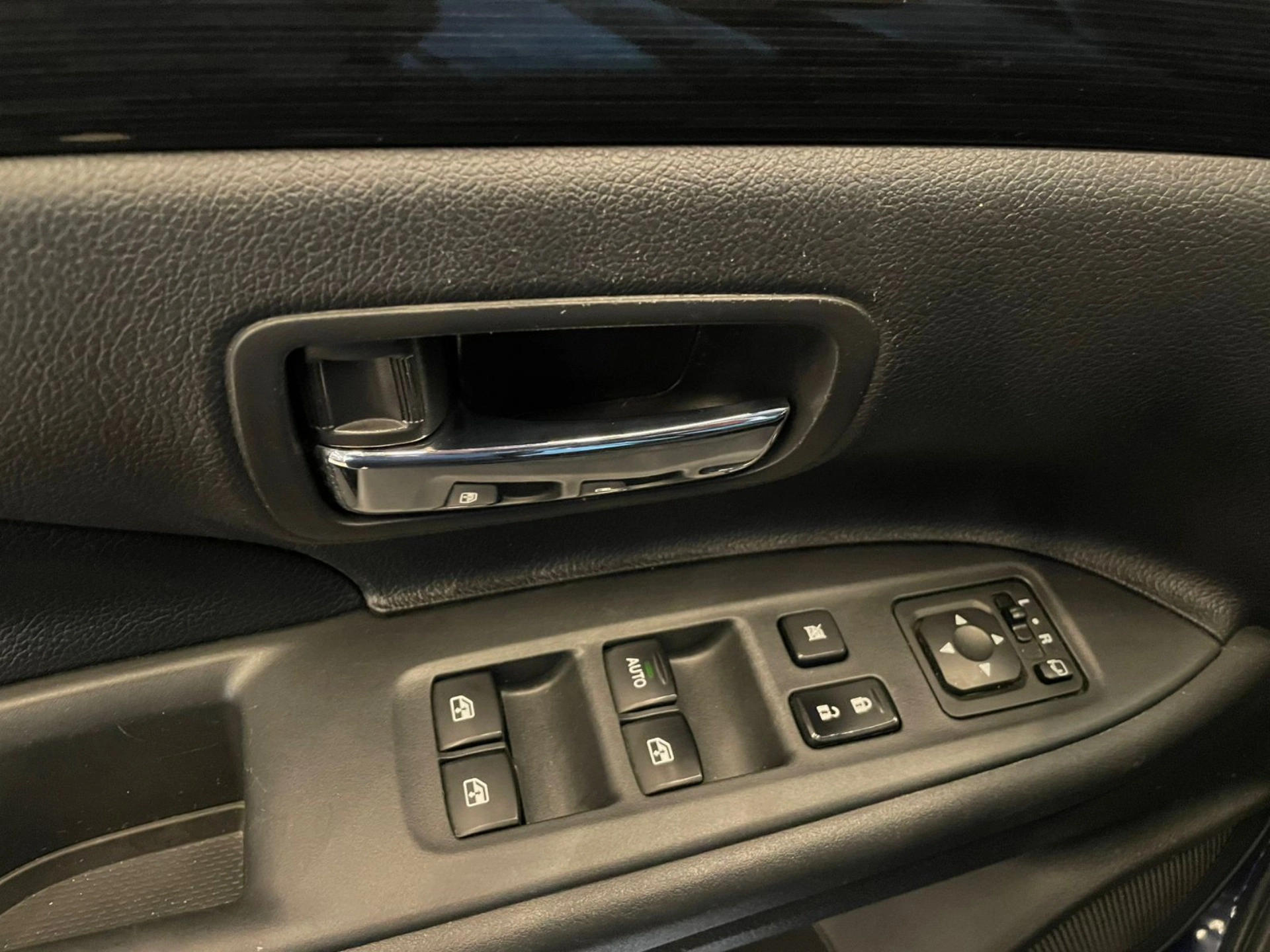 mitsubishi OUTLANDER 2.0 COMFORT 16V GASOLINA 4P AUTOMÁTICO 2018