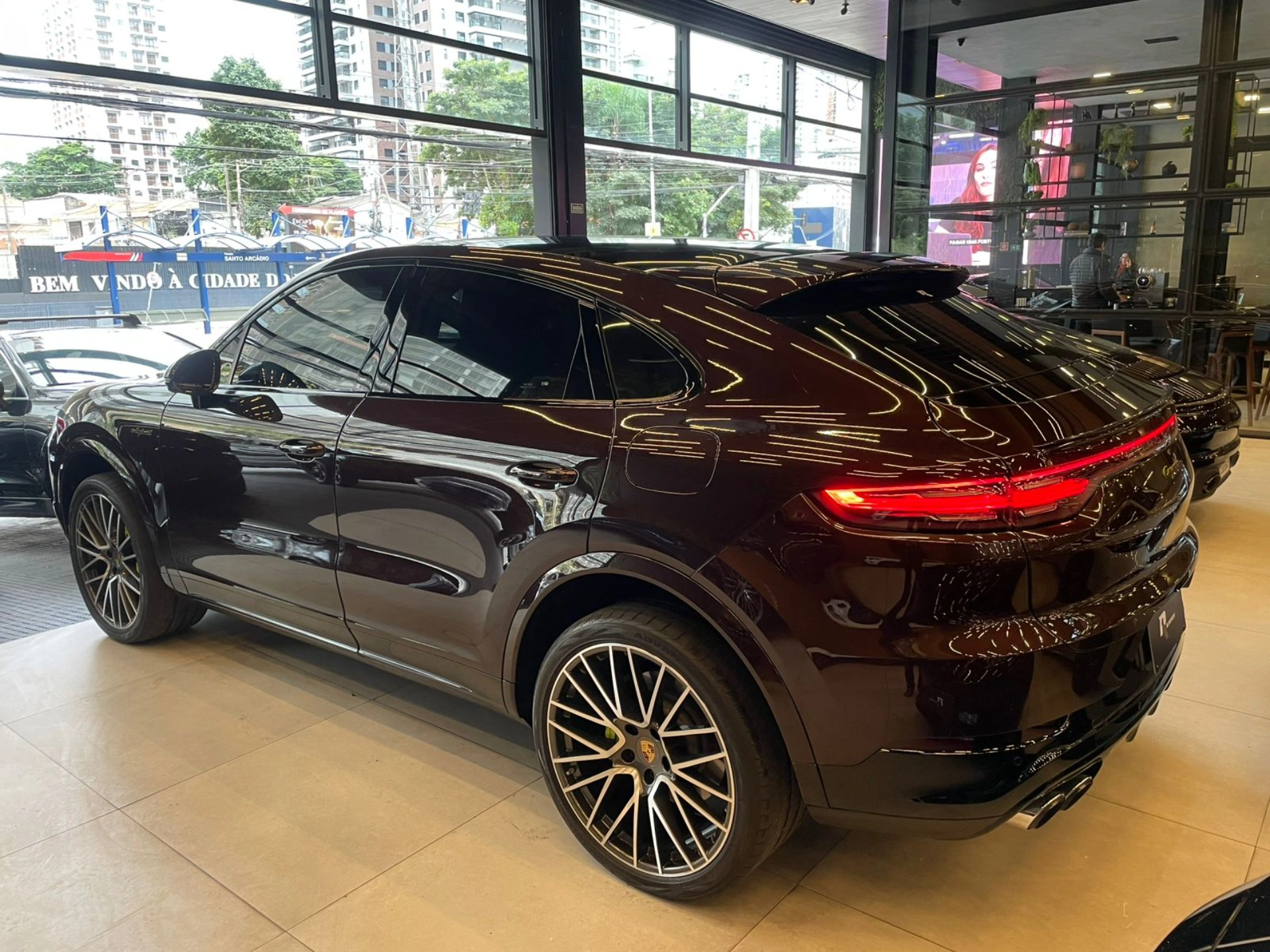 porsche CAYENNE 3.0 V6 E-HYBRID COUPÉ AWD TIPTRONIC S 2022