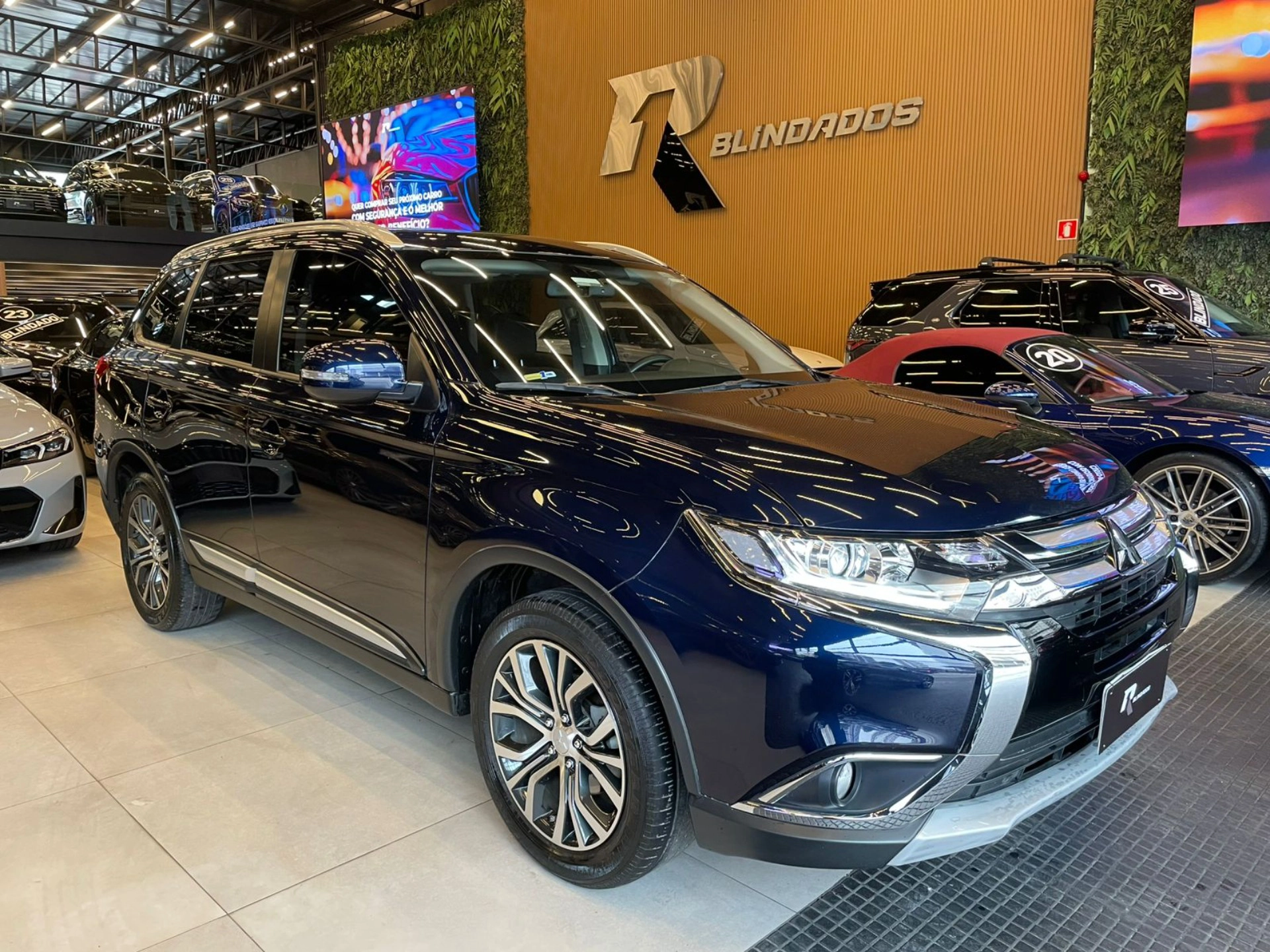 mitsubishi OUTLANDER 2.0 COMFORT 16V GASOLINA 4P AUTOMÁTICO 2018