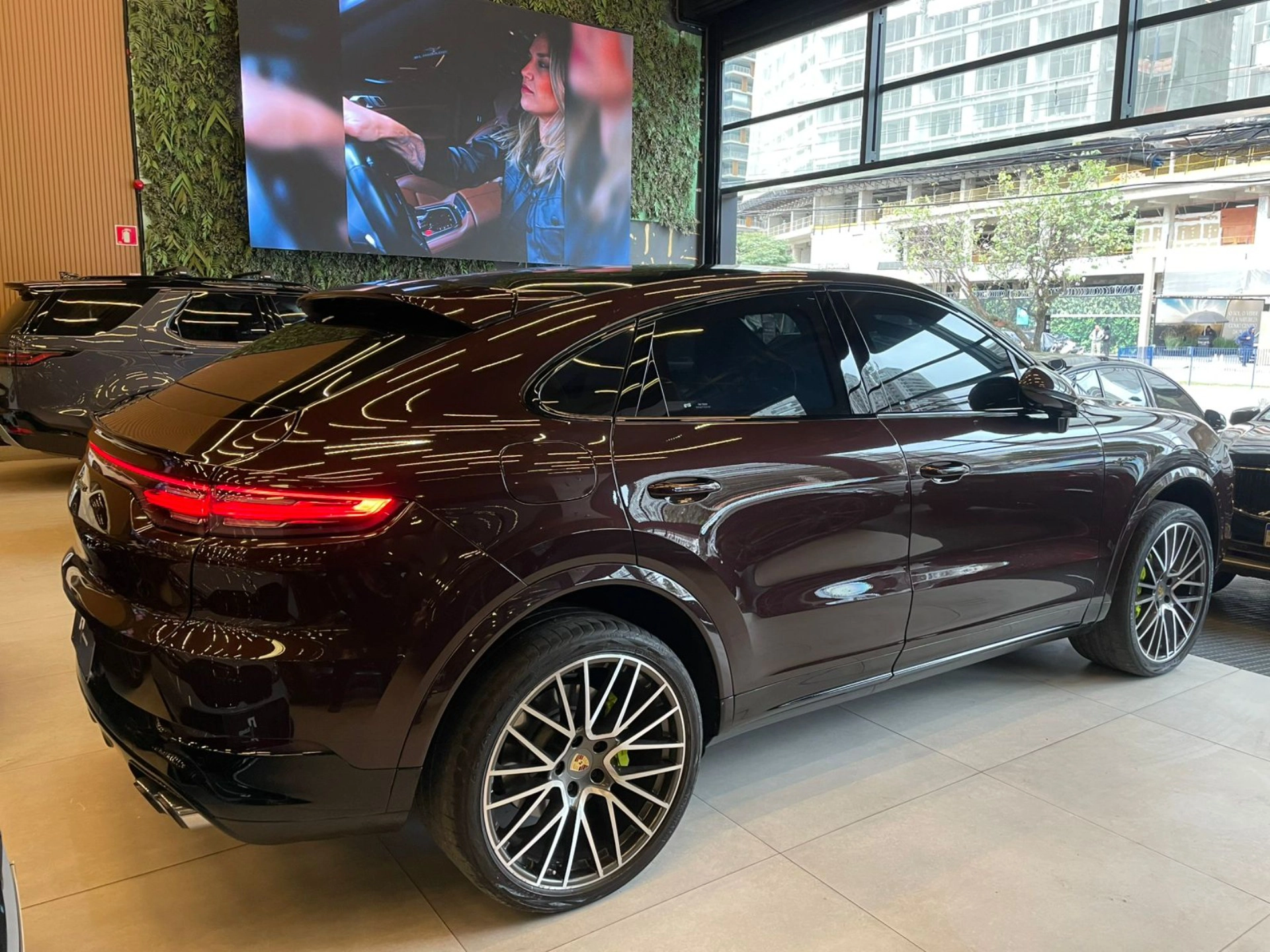 porsche CAYENNE 3.0 V6 E-HYBRID COUPÉ AWD TIPTRONIC S 2022
