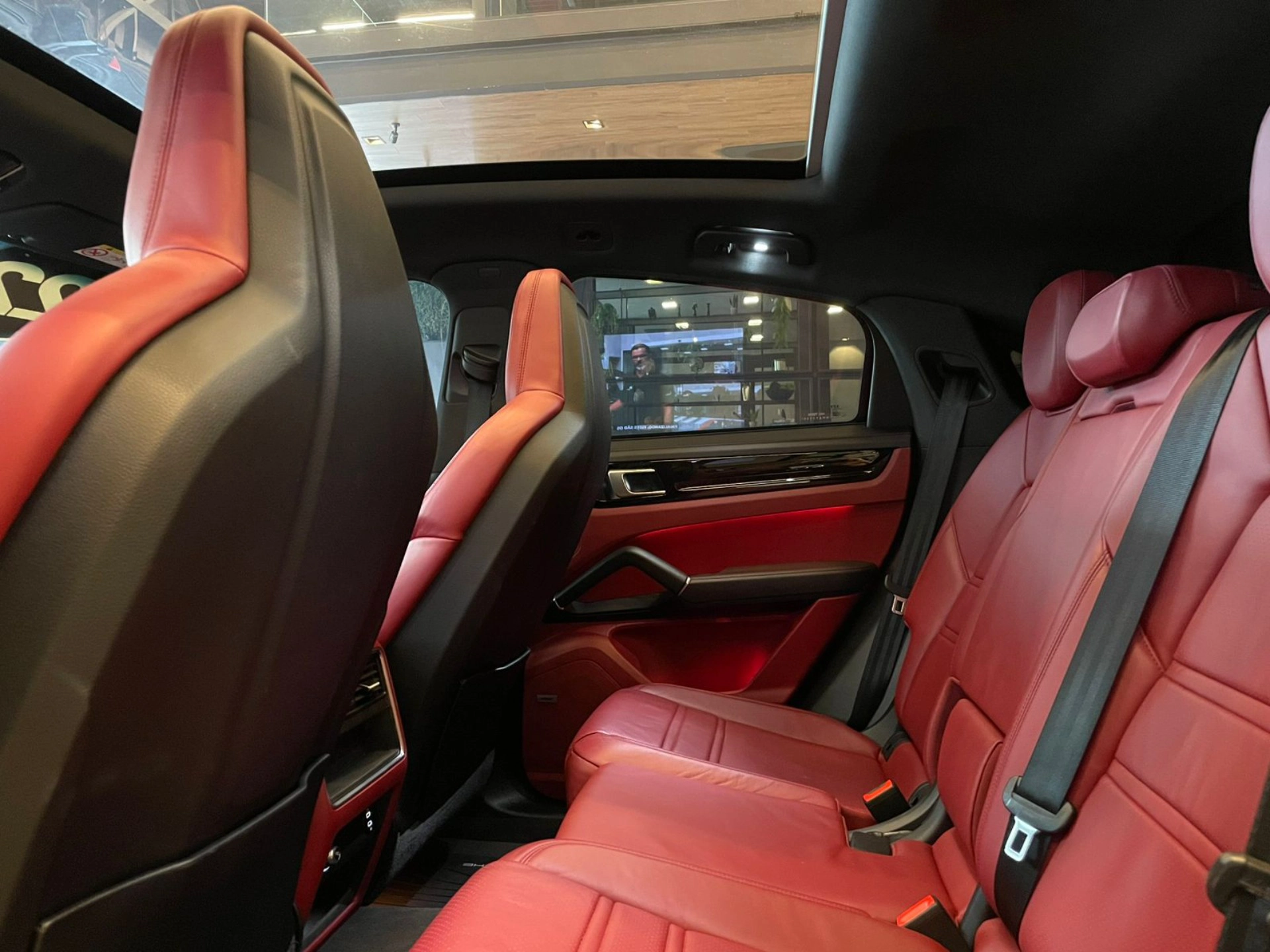 porsche CAYENNE 3.0 V6 E-HYBRID COUPÉ AWD TIPTRONIC S 2022