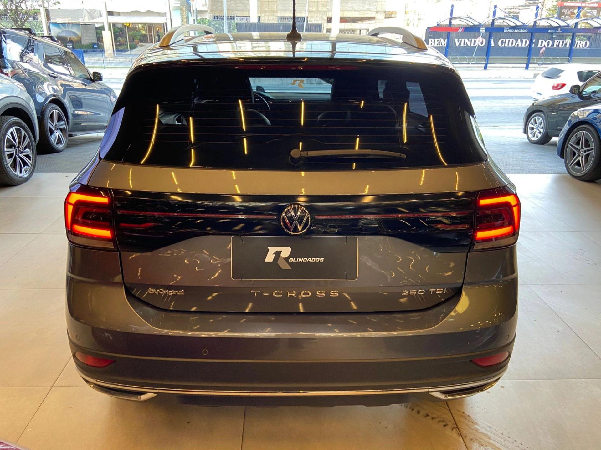 volkswagen T-CROSS 1.4 250 TSI TOTAL FLEX HIGHLINE AUTOMÁTICO 2023