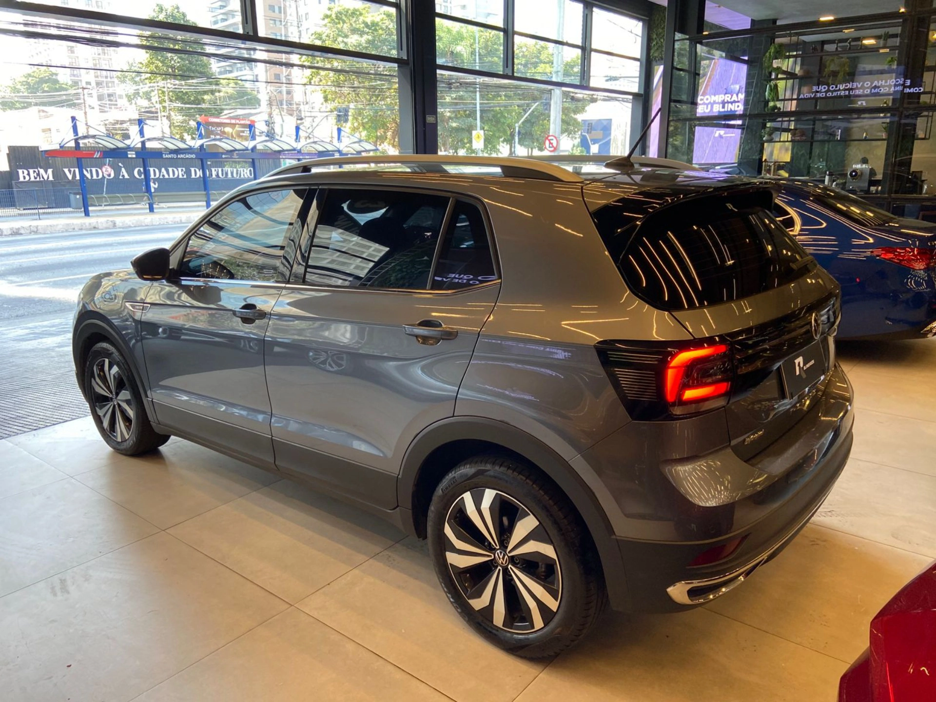 volkswagen T-CROSS 1.4 250 TSI TOTAL FLEX HIGHLINE AUTOMÁTICO 2023