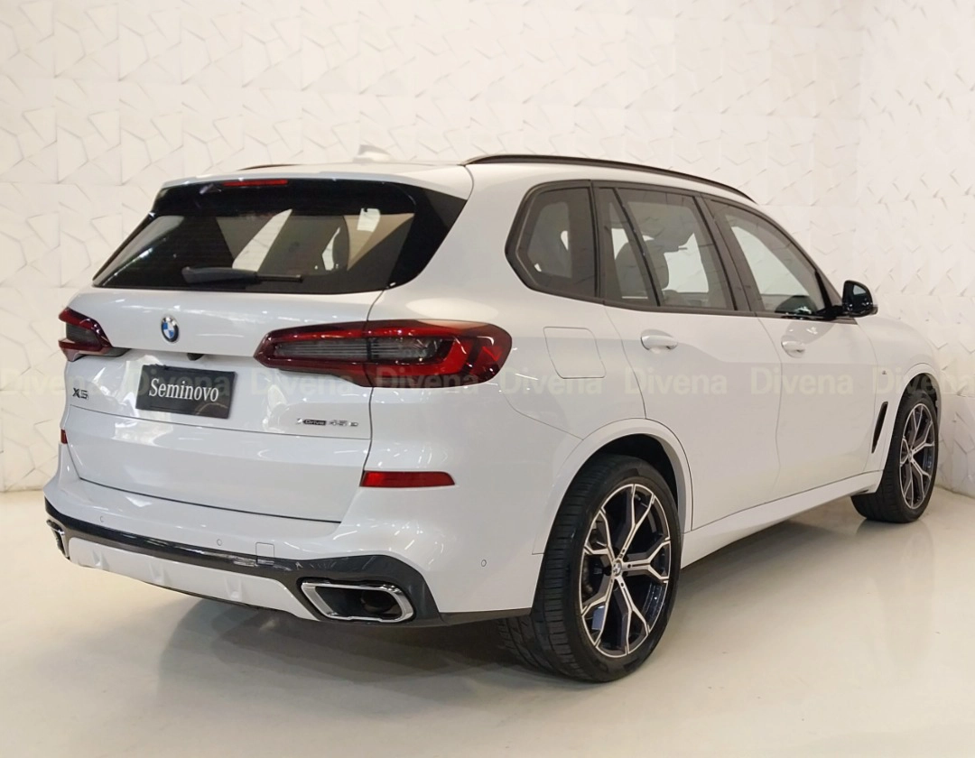 bmw X5 3.0 I6 TURBO HÍBRIDO XDRIVE45E M SPORT AUTOMÁTICO 2022