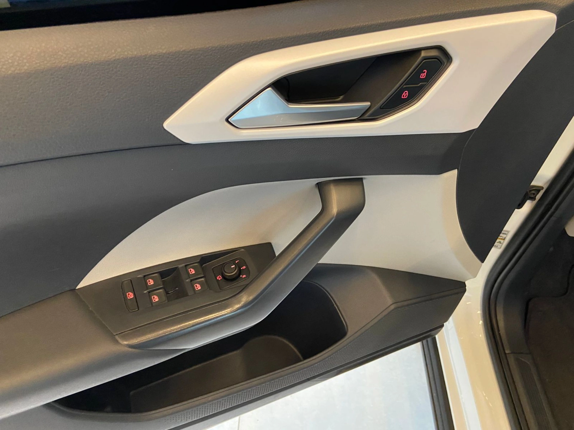 volkswagen T-CROSS 1.4 250 TSI TOTAL FLEX HIGHLINE AUTOMÁTICO 2021