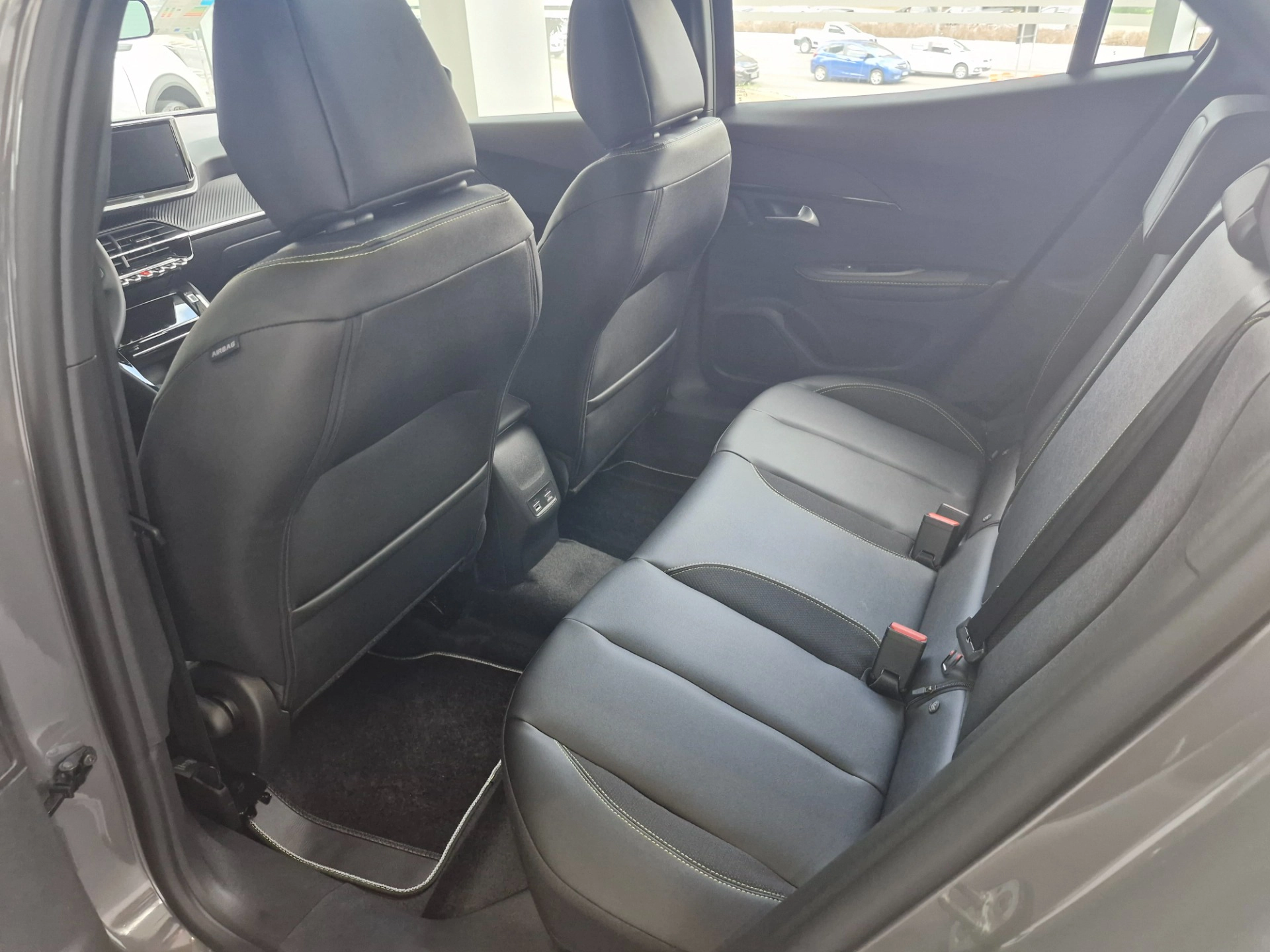PEUGEOT-2008-1.0 TURBO 200 FLEX GT CVT