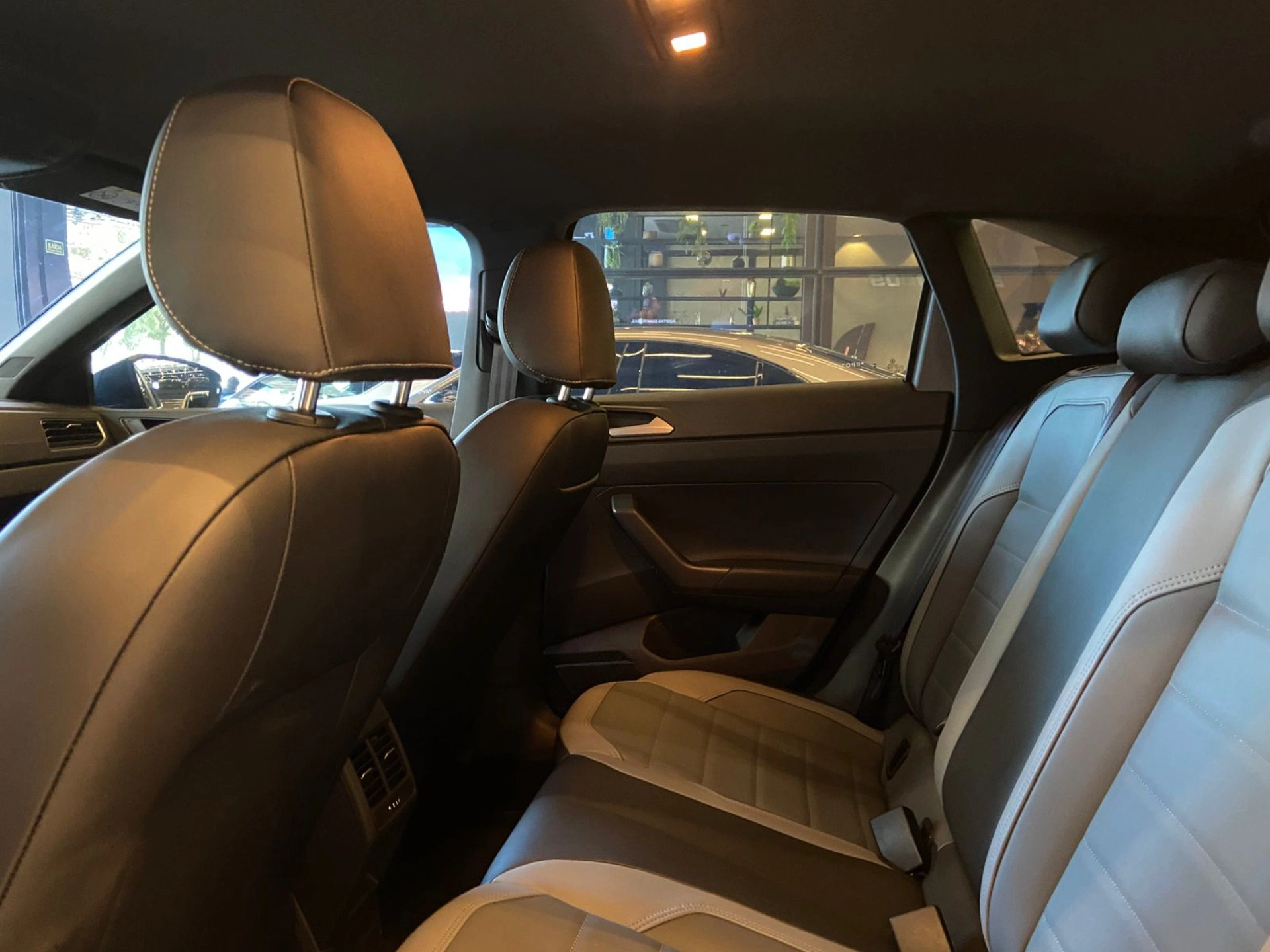 volkswagen NIVUS 1.0 200 TSI TOTAL FLEX HIGHLINE AUTOMÁTICO 2024