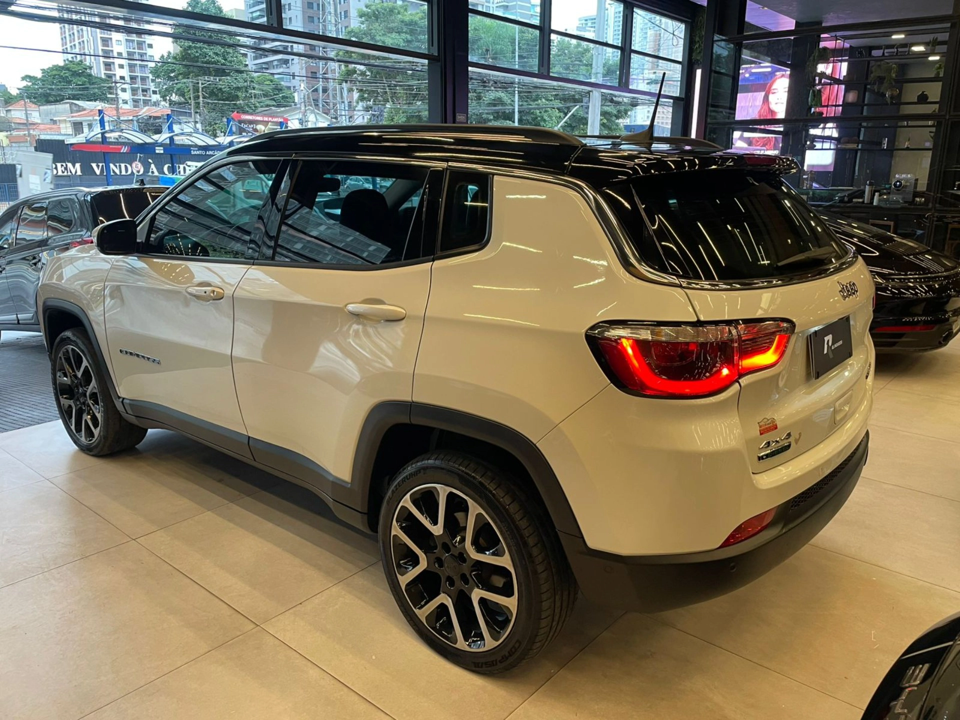 jeep COMPASS 2.0 16V DIESEL LIMITED 4X4 AUTOMÁTICO 2021