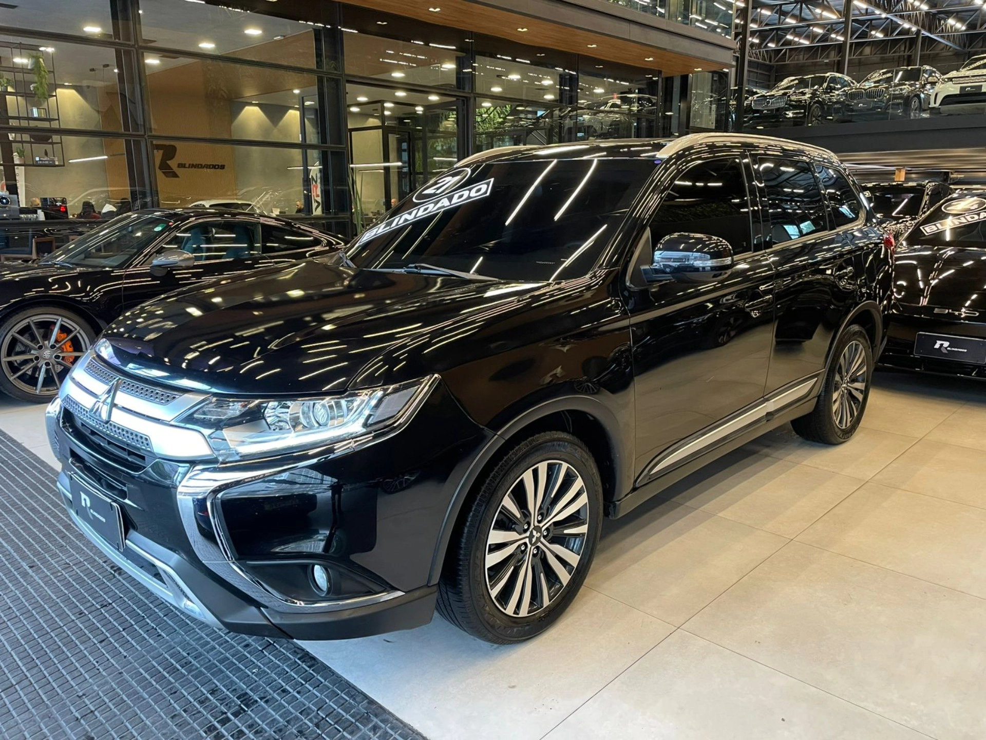 mitsubishi OUTLANDER 2.0 MIVEC GASOLINA HPE AUTOMÁTICO 2021