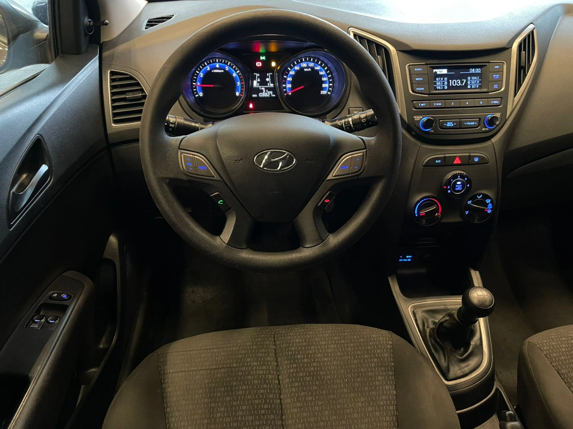 hyundai HB20 1.0 UNIQUE 12V FLEX 4P MANUAL 2019