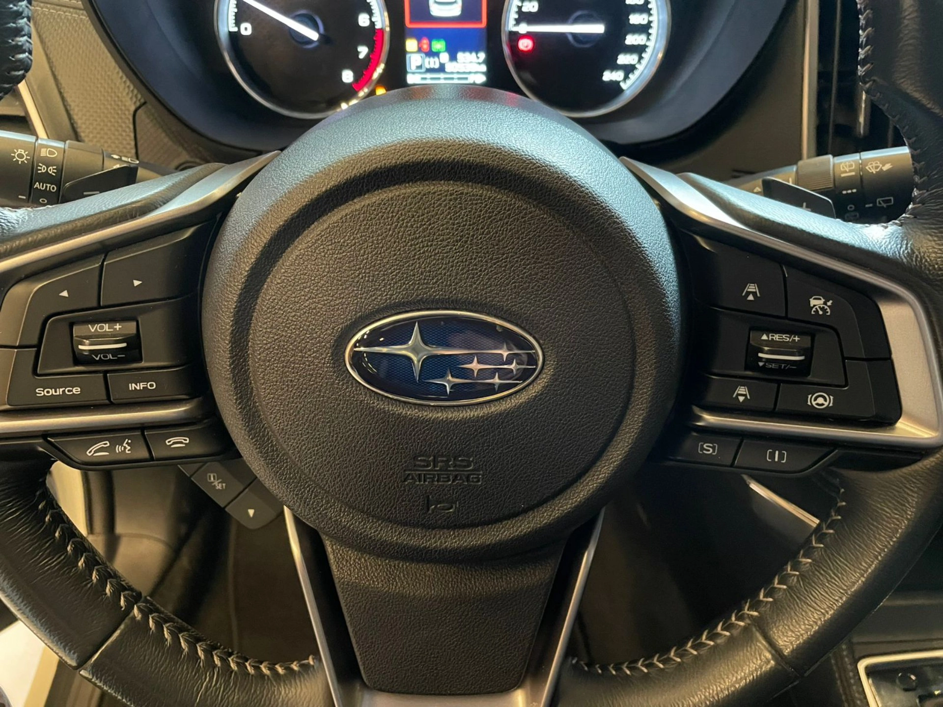 subaru FORESTER 2.0 E-BOXER MHEV S AWD LINEARTRONIC 2022