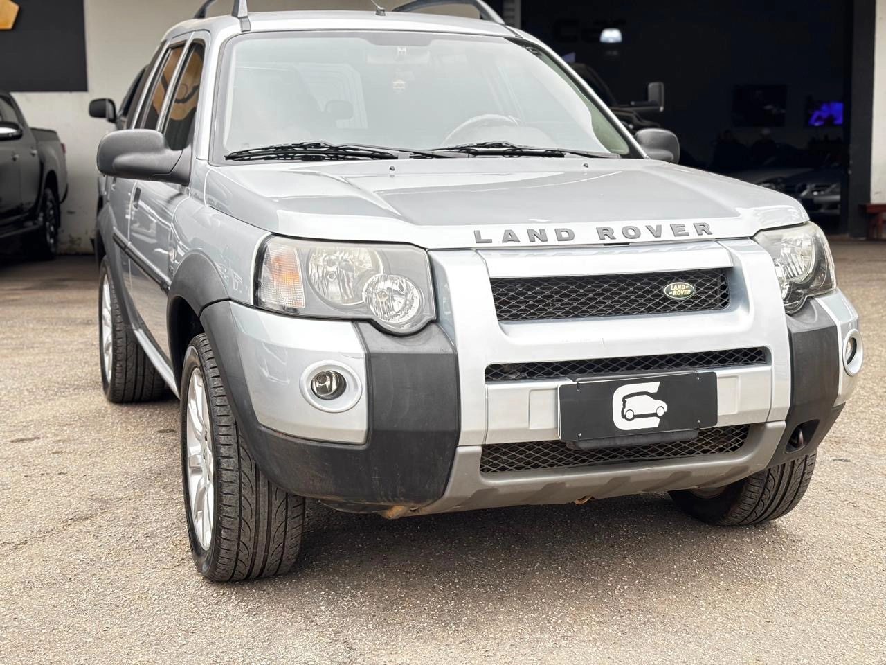 LAND ROVER FREELANDER 2.5 HSE 4X4 V6 24V GASOLINA 4P AUTOMÁTICO