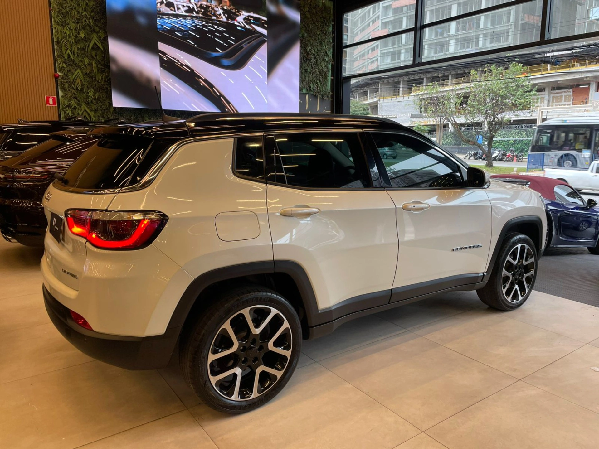 jeep COMPASS 2.0 16V DIESEL LIMITED 4X4 AUTOMÁTICO 2021