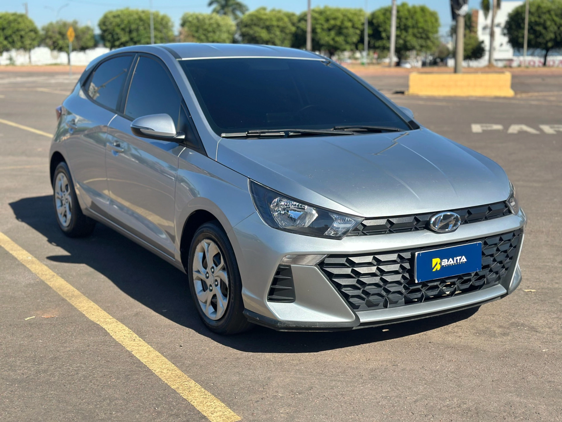 HYUNDAI HB20