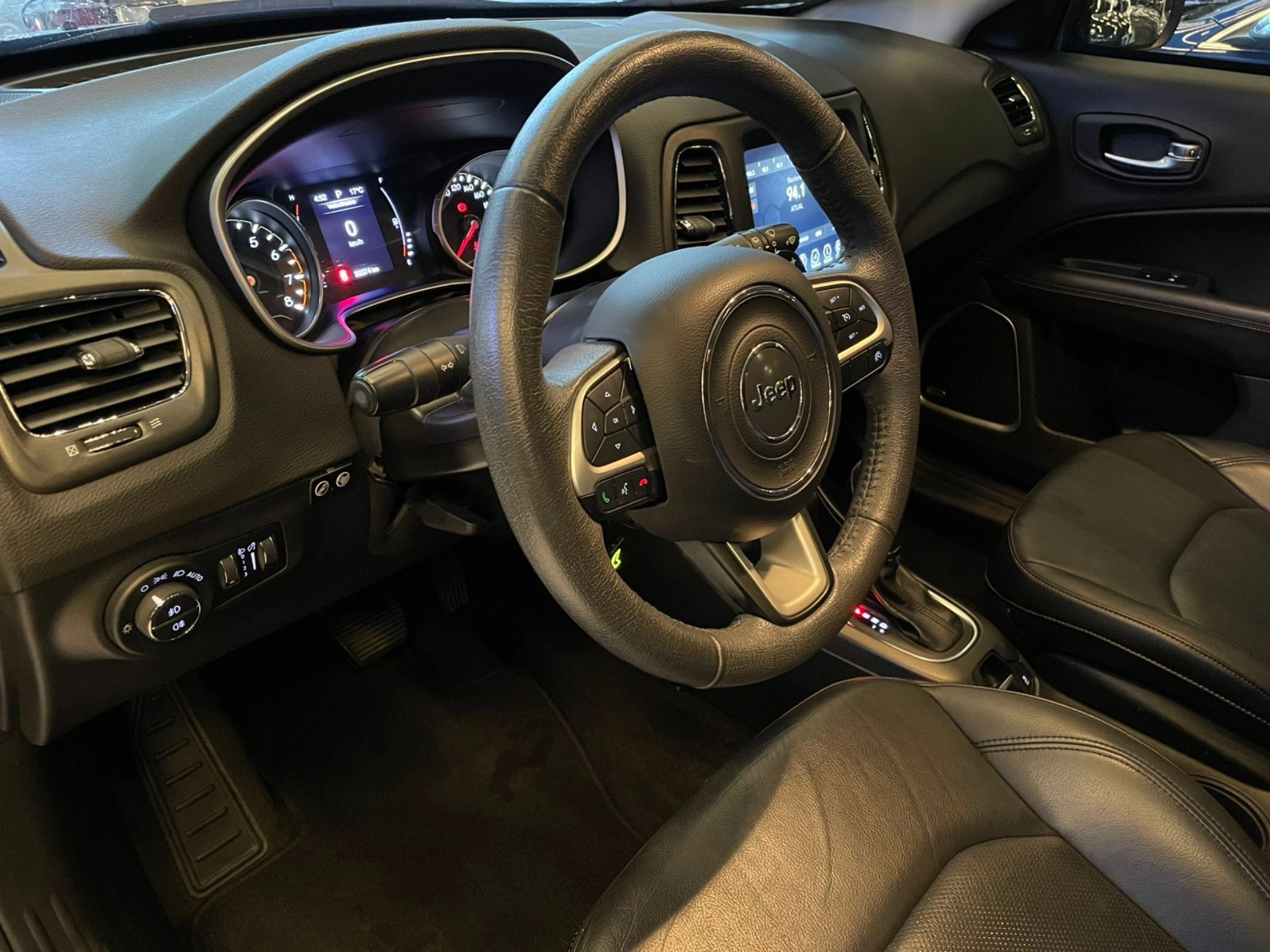 jeep COMPASS 2.0 16V FLEX LONGITUDE AUTOMÁTICO 2018