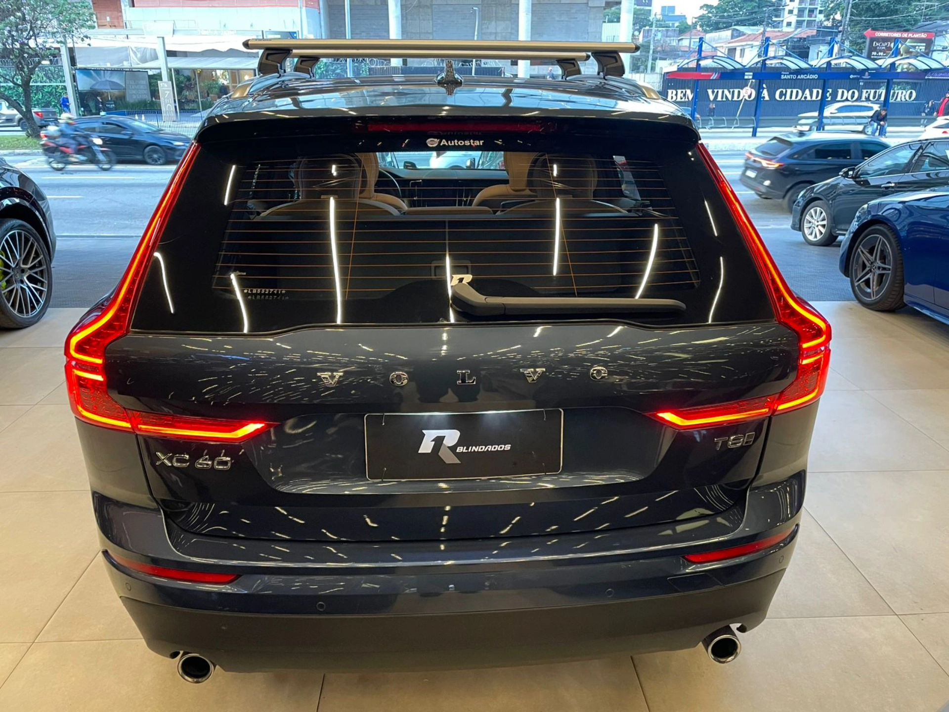 volvo XC60 2.0 T8 HYBRID MOMENTUM AWD GEARTRONIC 2020