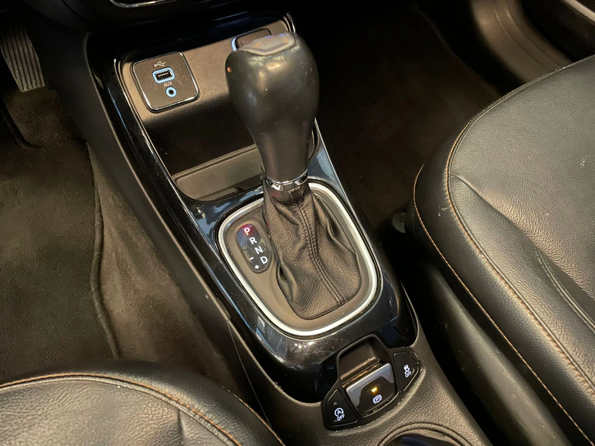 jeep COMPASS 2.0 16V FLEX LIMITED AUTOMÁTICO 2018