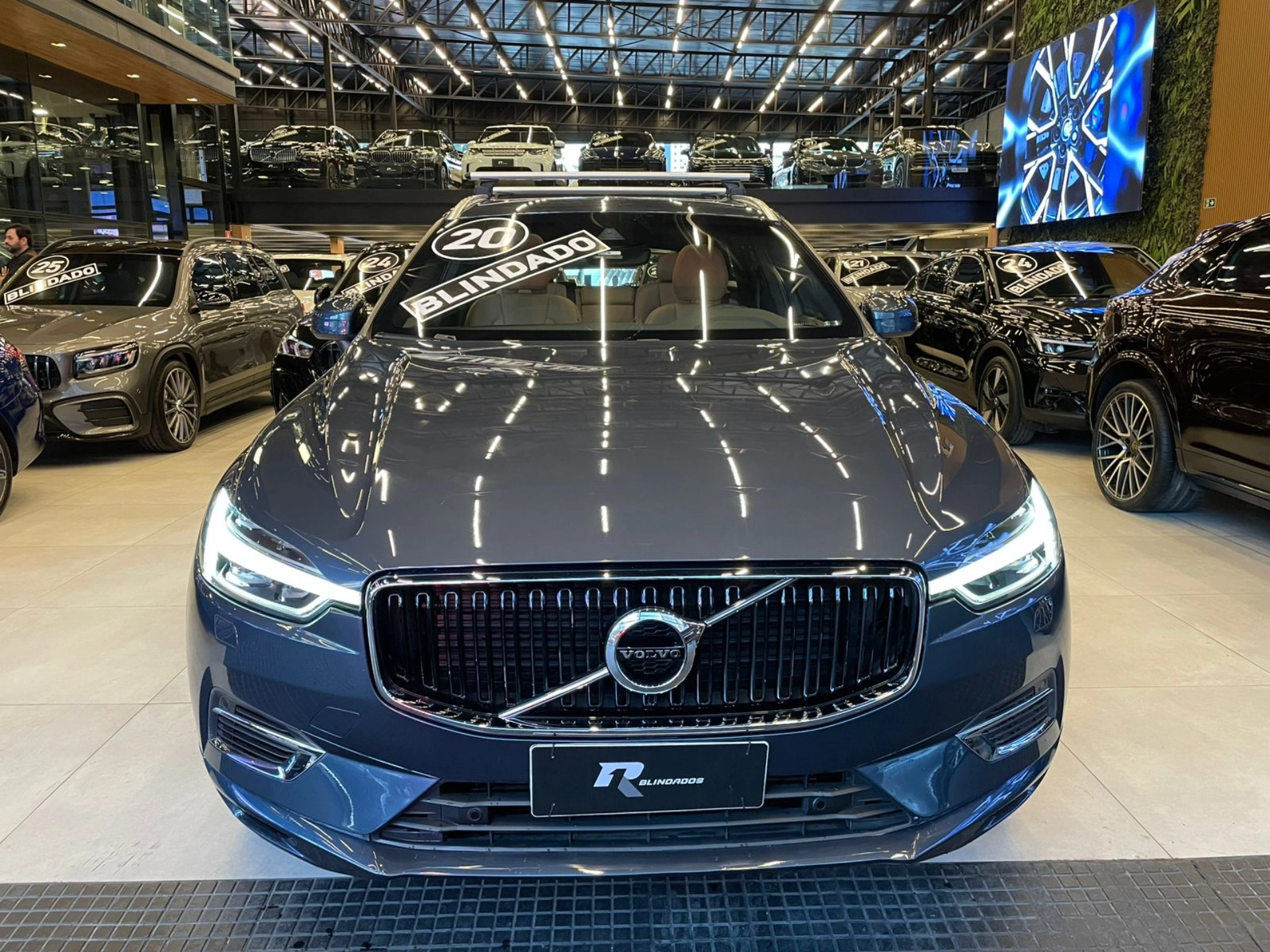 volvo XC60 2.0 T8 HYBRID MOMENTUM AWD GEARTRONIC 2020